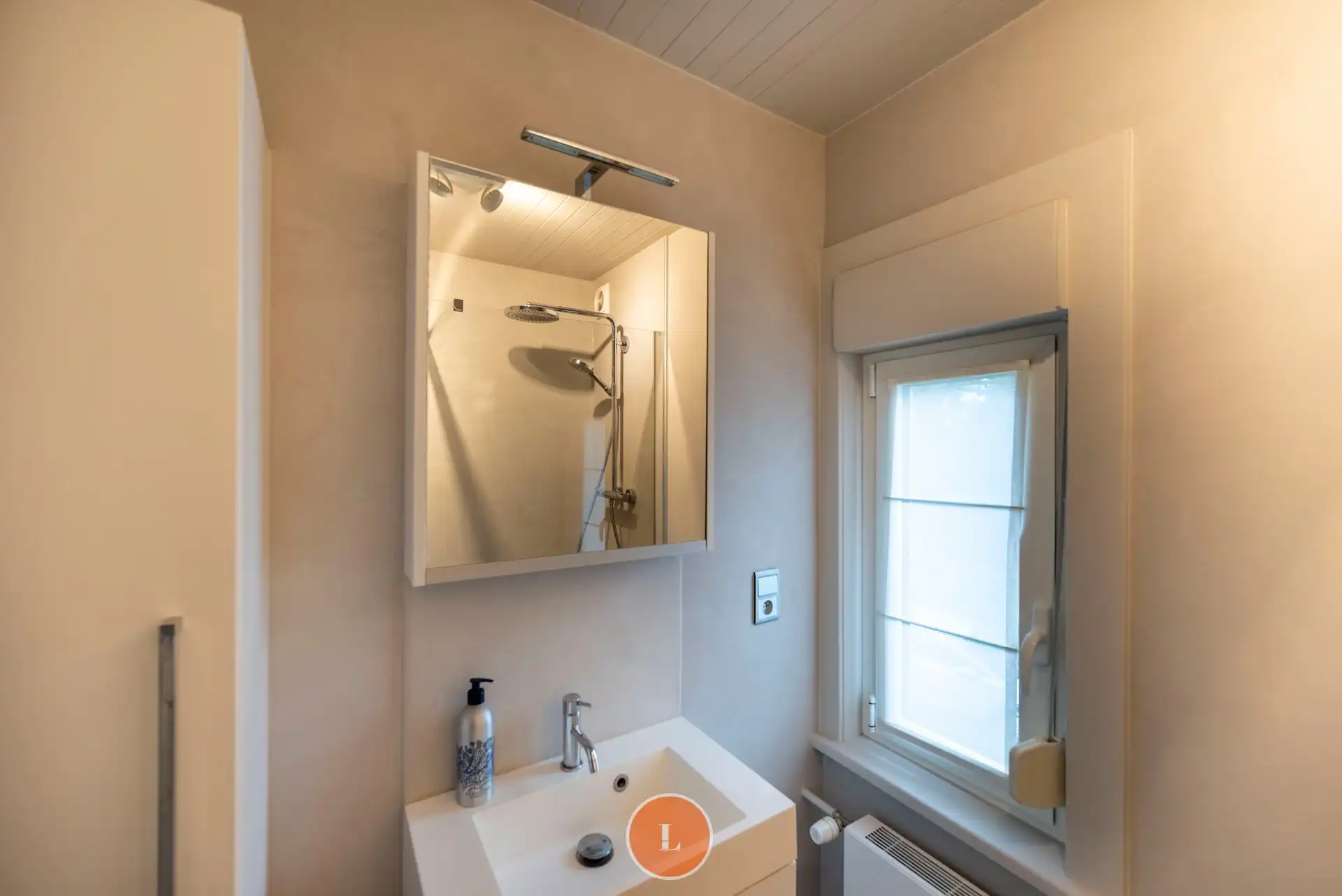 Ruime en rustige gelegen woning op een perceel van 445m² foto 22