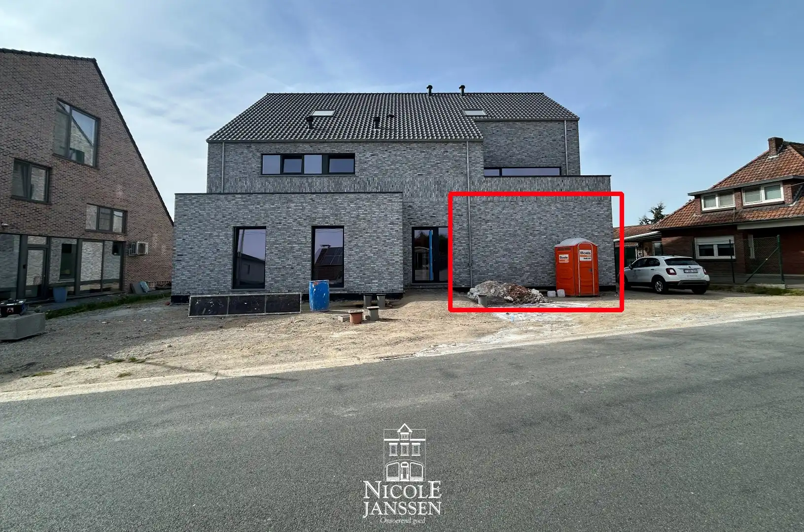 Gelijkvloers appartement met drie slaapkamers foto 2