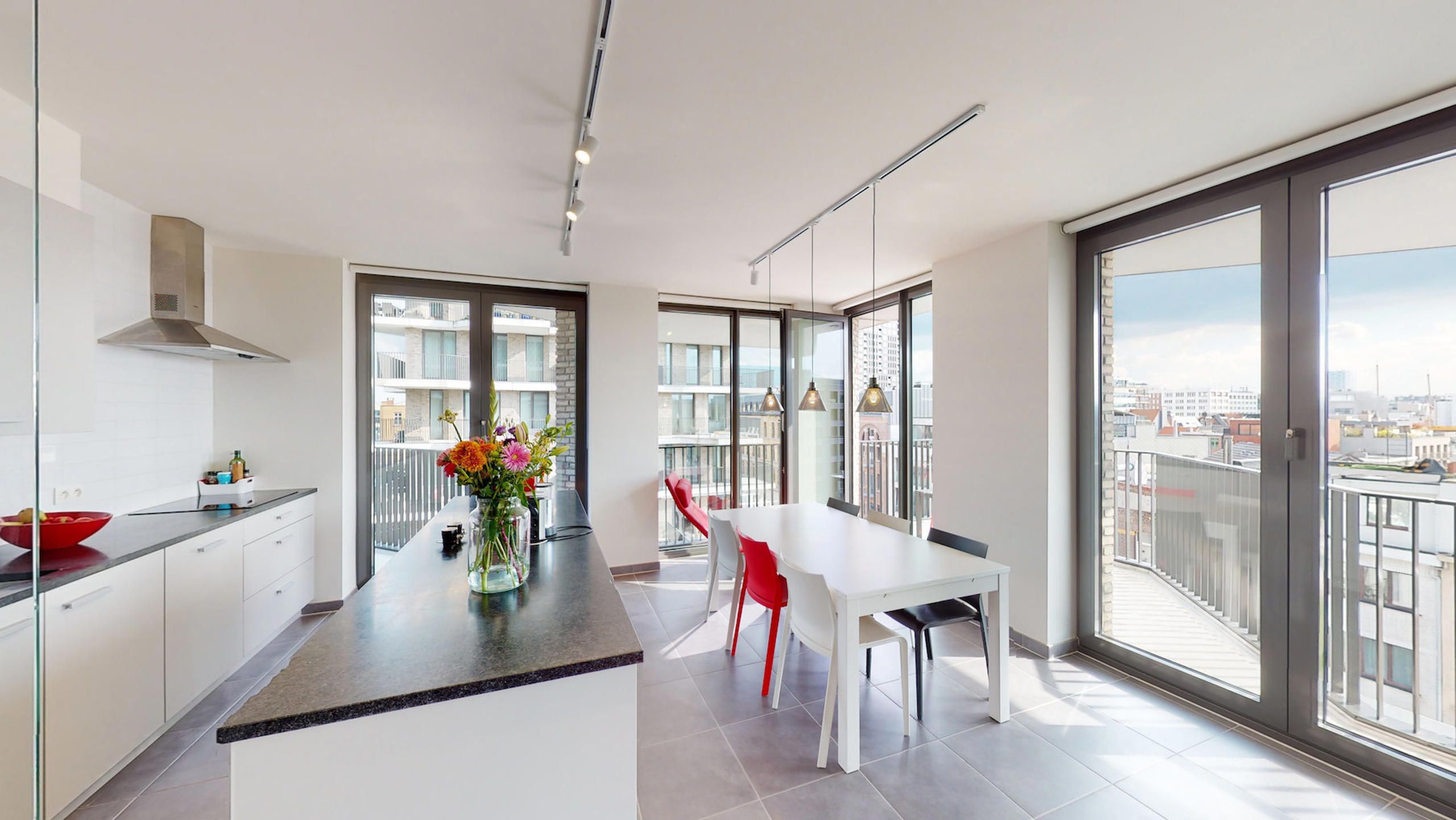 ANTWERPEN - appartement gelegen in residentie Cadiz  foto {{pictureIndex}}