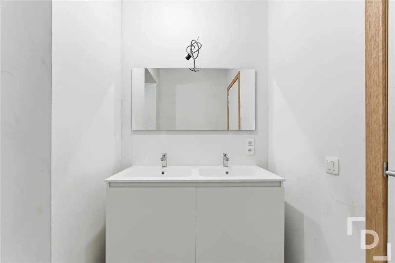 Nieuwbouwappartementen op toplocatie in centrum Ieper. foto 36