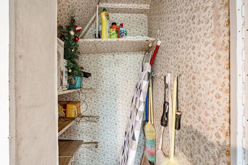 Charmante, te renoveren woning met tuin op 5are foto 16