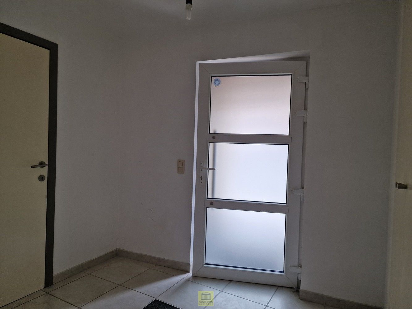 Interessant opbrengsteigendom met 3 appartementen in het hart van Vlezenbeek foto 14