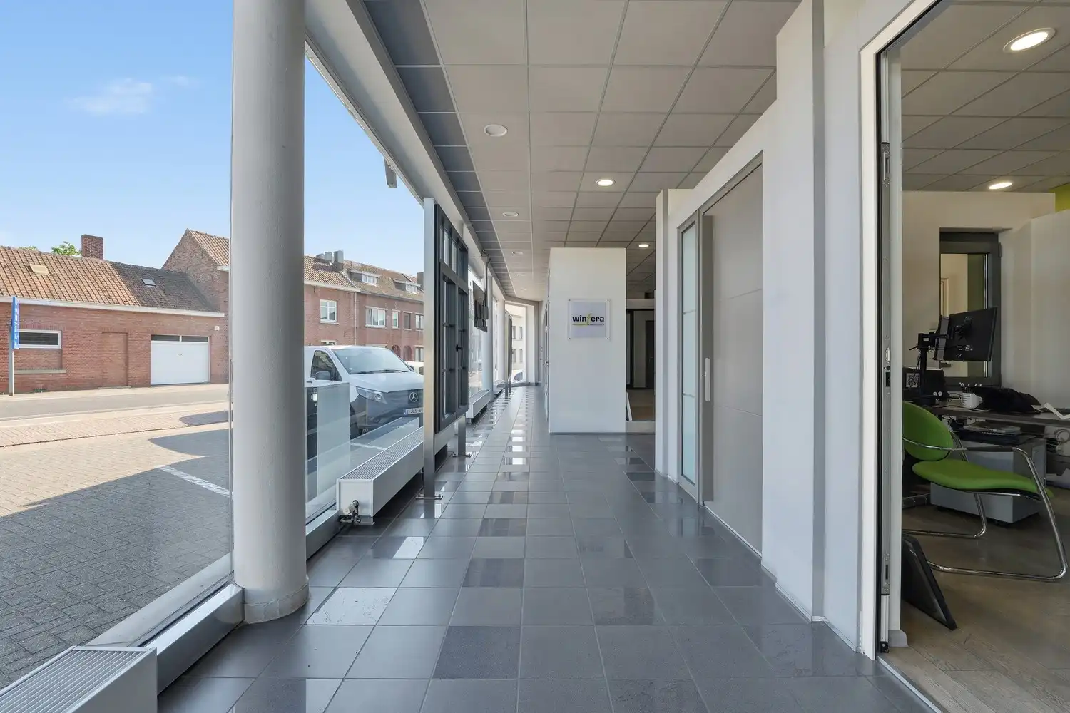 Multifunctioneel gebouw met woonst foto 7