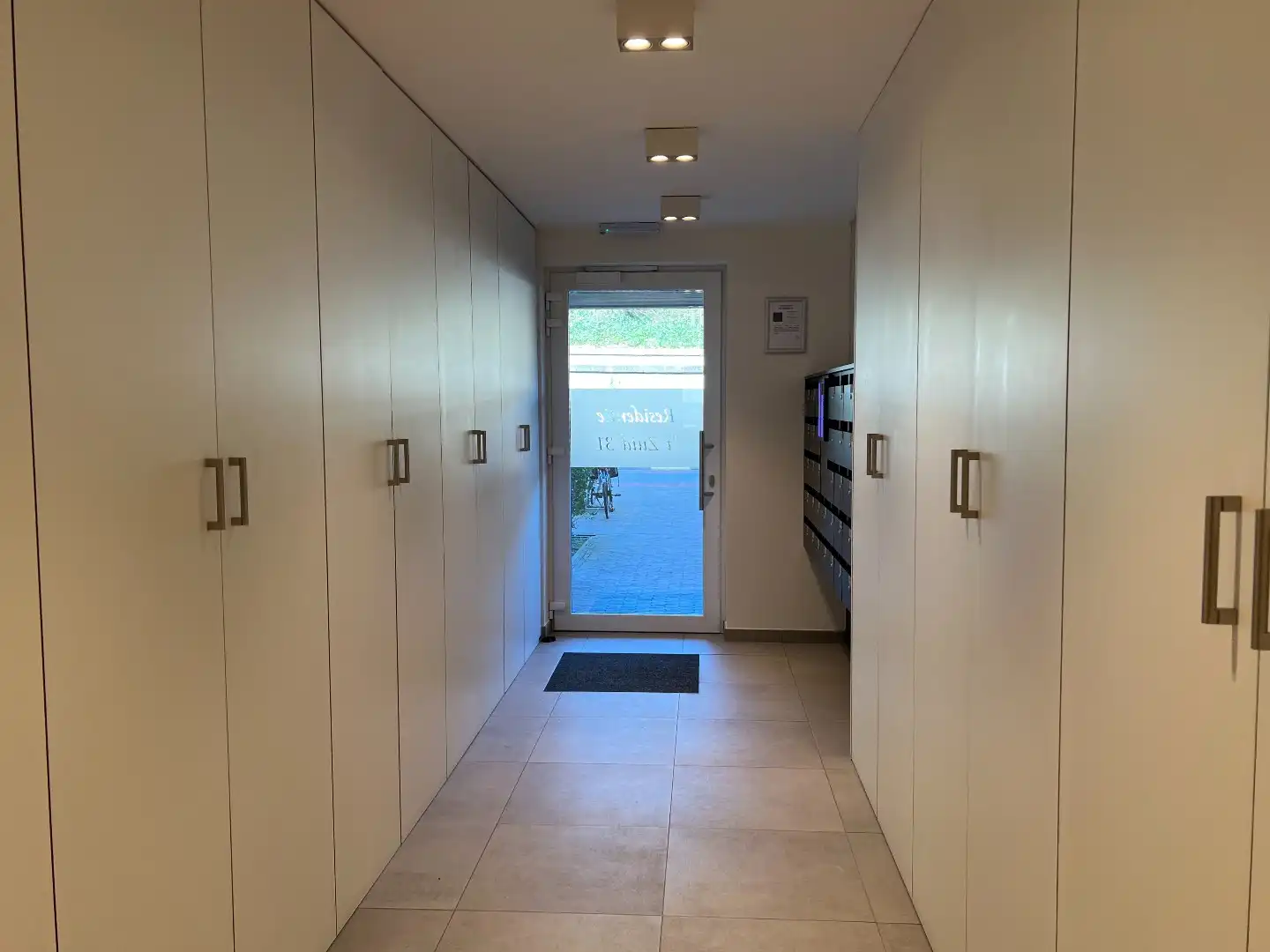 Energiezuinig appartement te huur te Harelbeke! foto 4