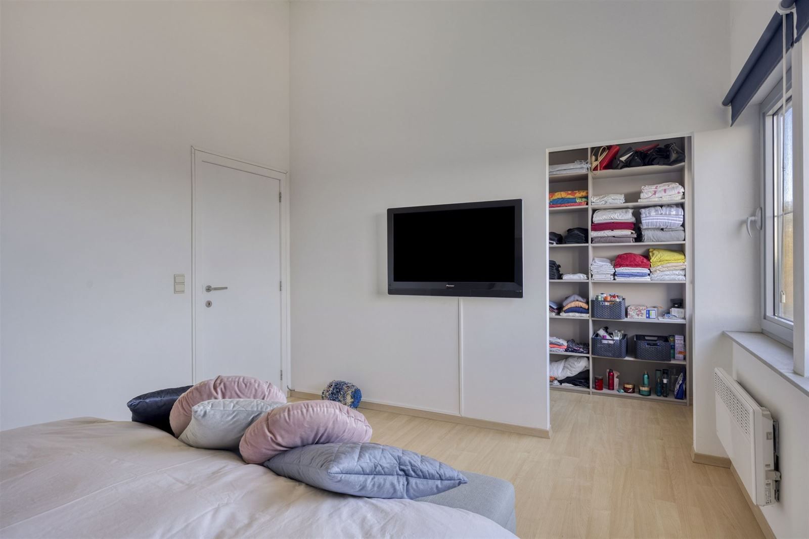 Ruime woning te koop met 5 slaapkamers foto 15