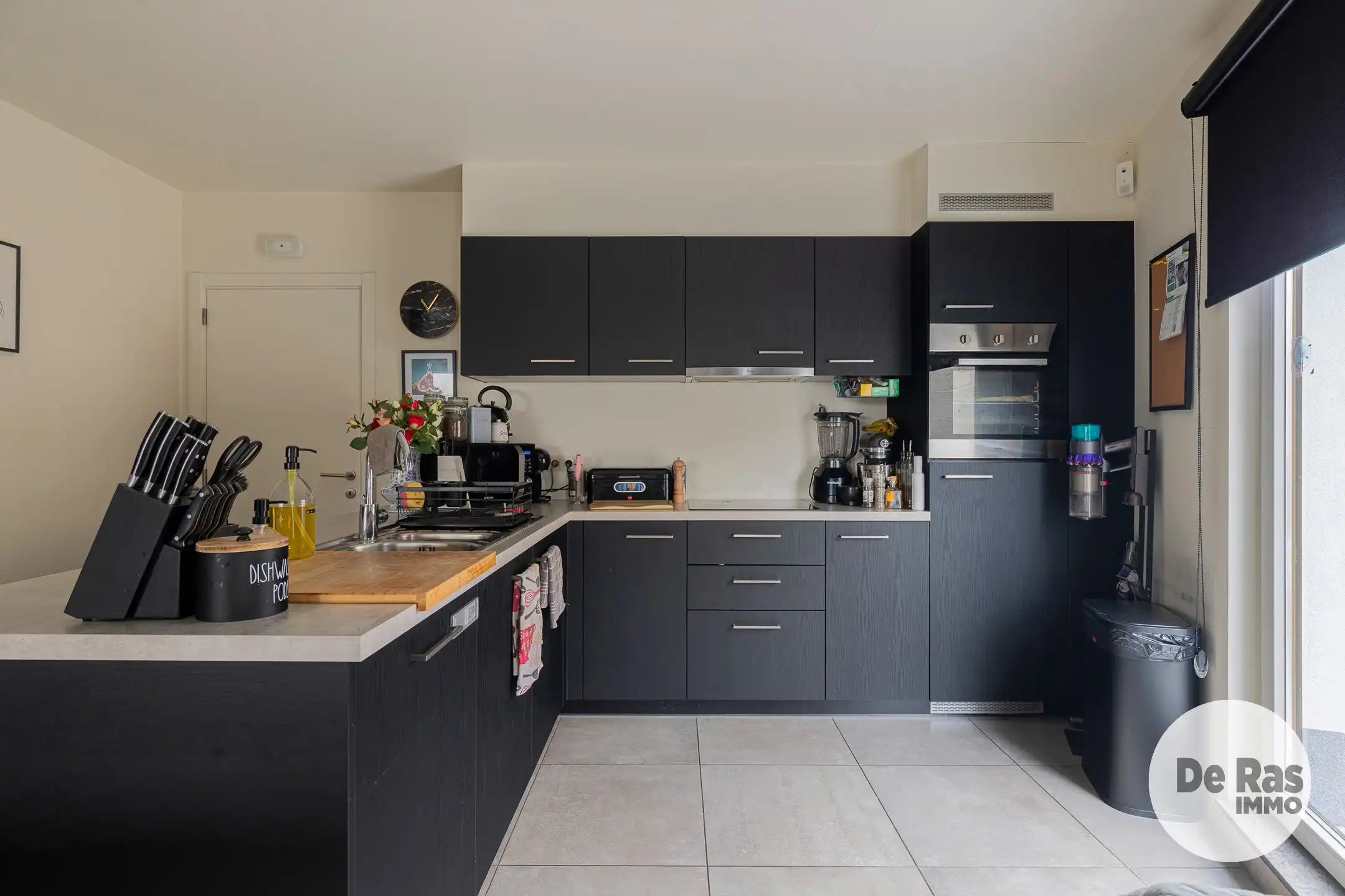 BURST-Schitterend,recent, gelijkvloers appartement met tuin foto 4