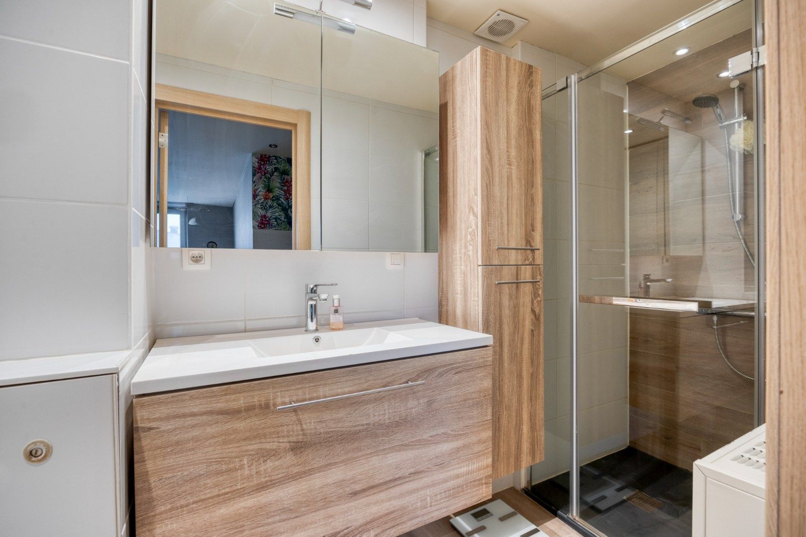 Gezellig appartement met garage in het stadscentrum van Tongeren foto 11