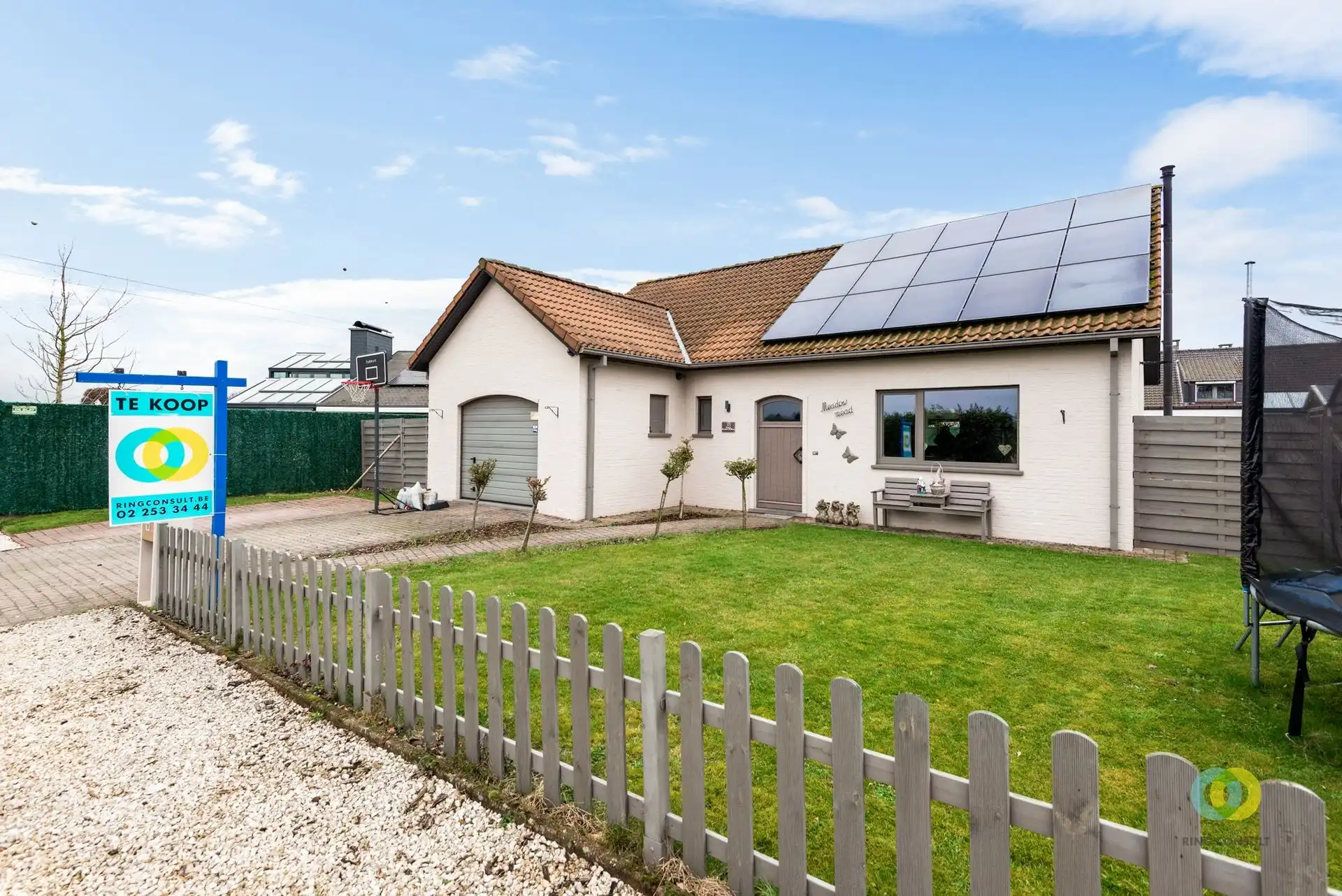 Hoofdfoto van de publicatie: Rustig gelegen bungalow **OPEN HUIZEN DAG 21/03**