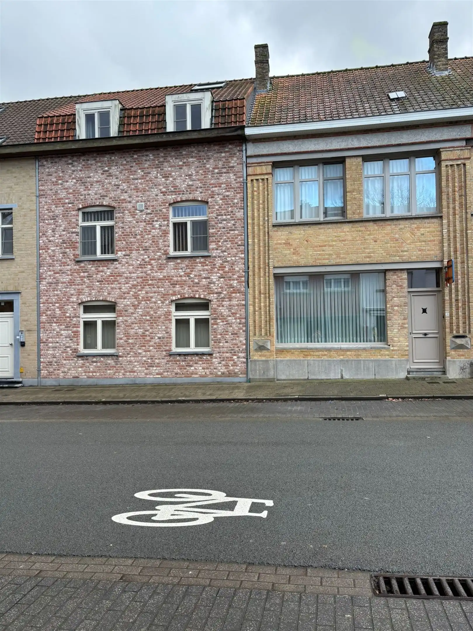 Gelijkvloers twee slaapkamer appartement foto 24