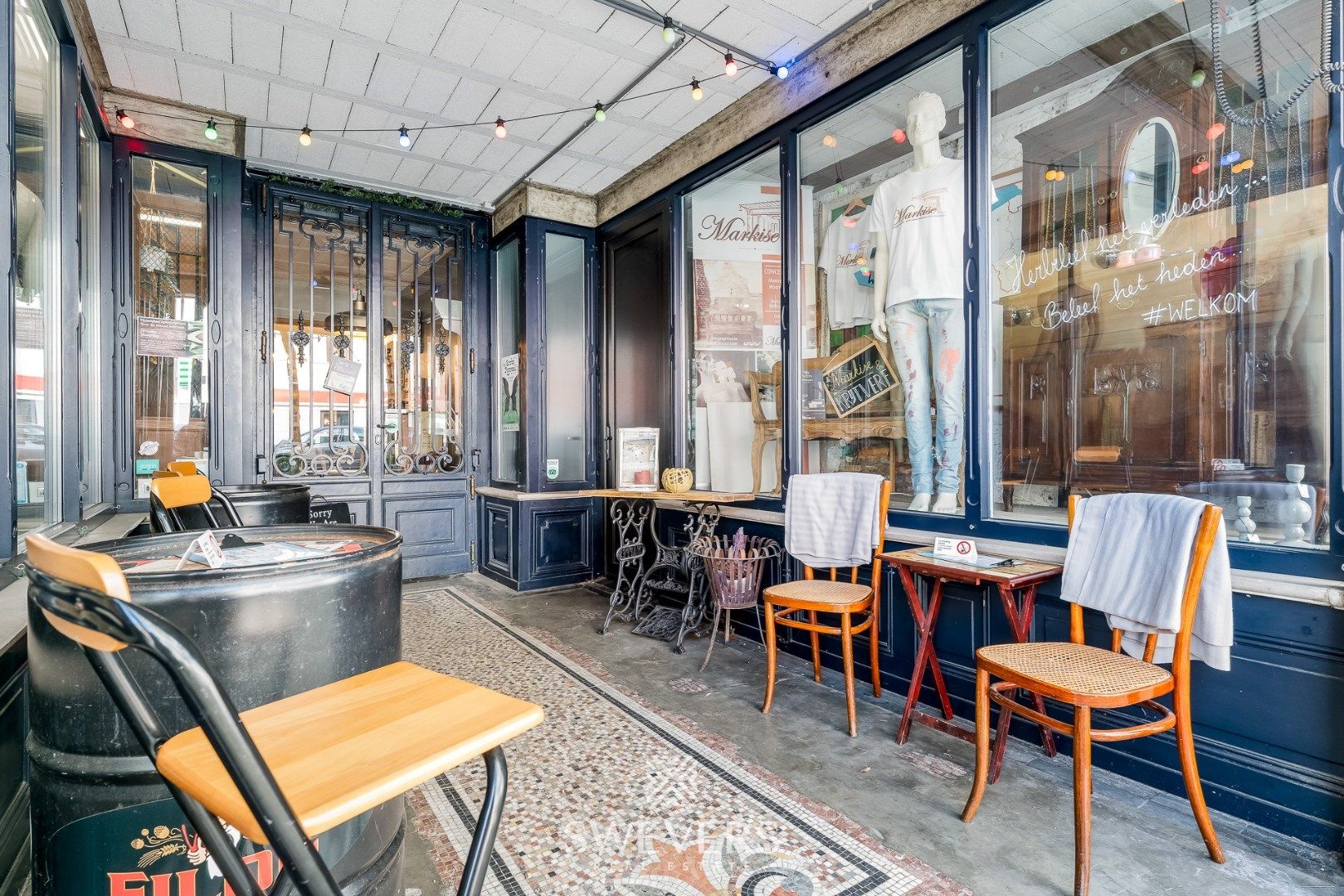 Handelsruimte van 187m² met terras en berging centrum Leopoldsburg foto 3