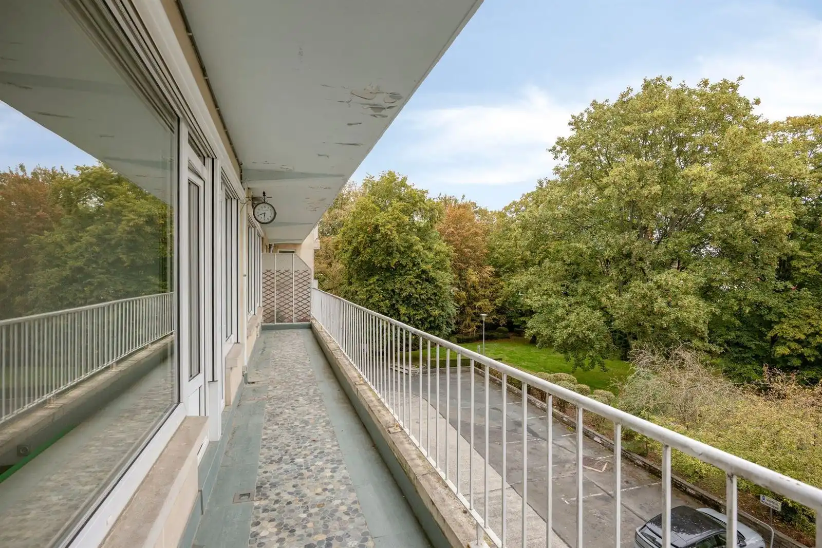 Energiezuinig appartement met terras en parking foto 8