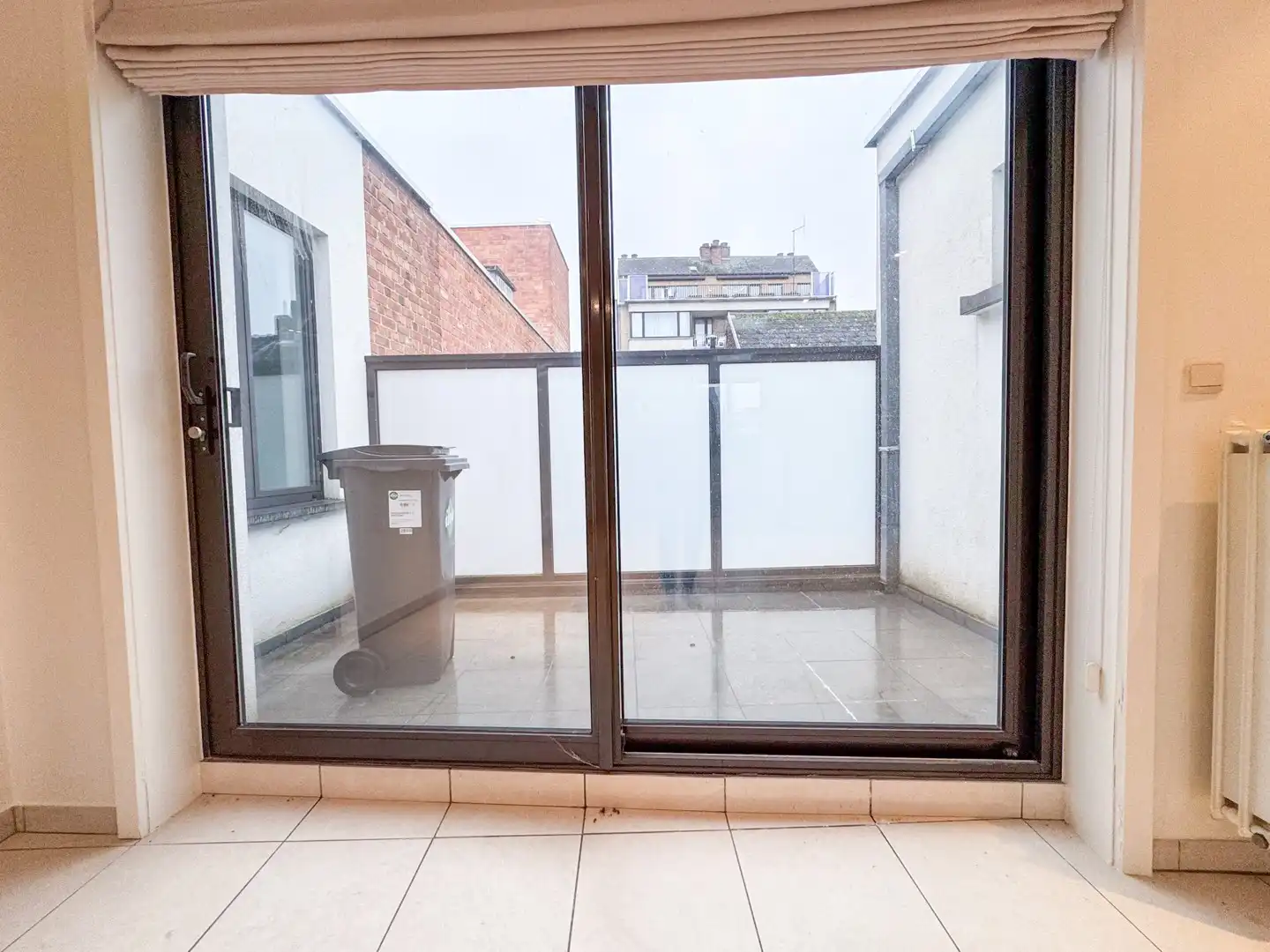 Ruim en instapklaar appartement in centrum Zottegem foto 6
