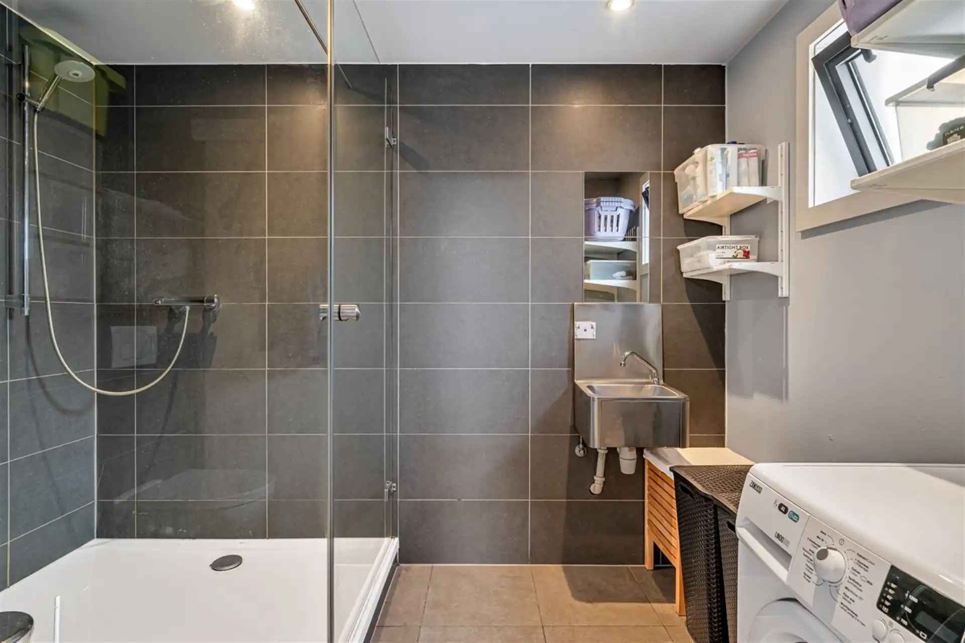 Gebouw voor gemengd gebruik in de Aalsterse stadsrand foto 14