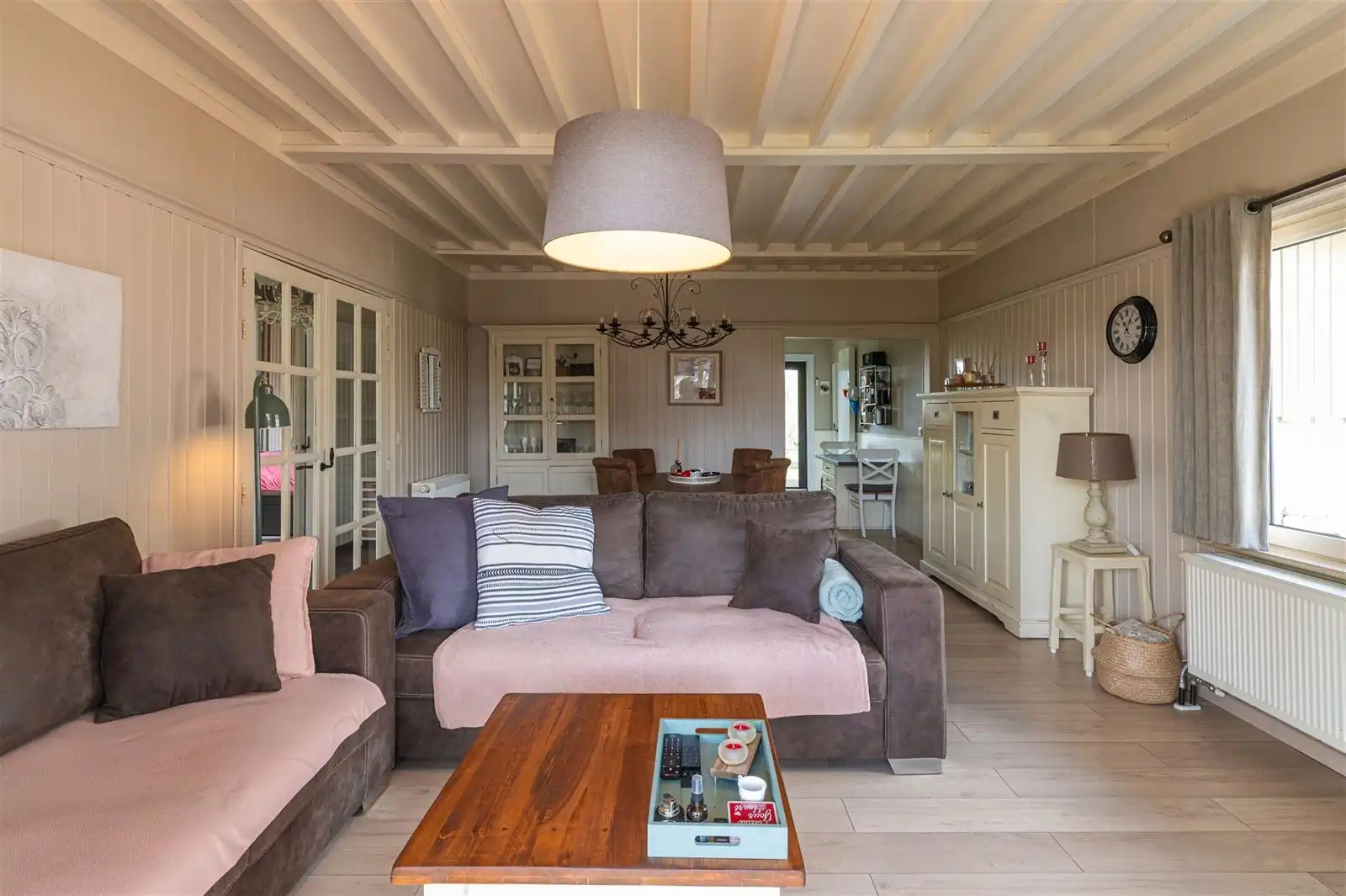 Knusse bungalow met 3 kamers en zuidgerichte tuin op 9are05 foto 3