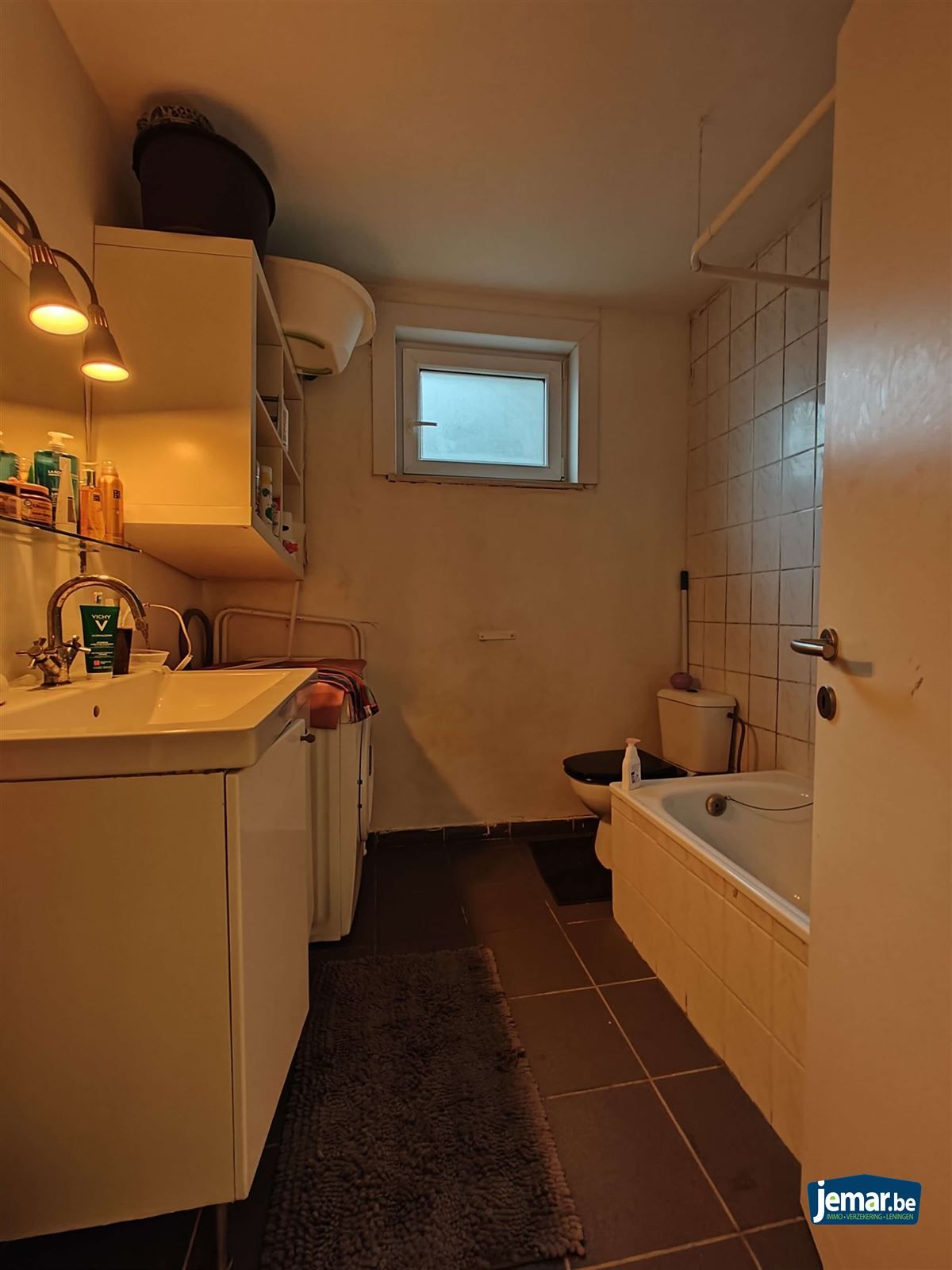 Gelijkvloers appartement met 2 slaapkamers  foto 9