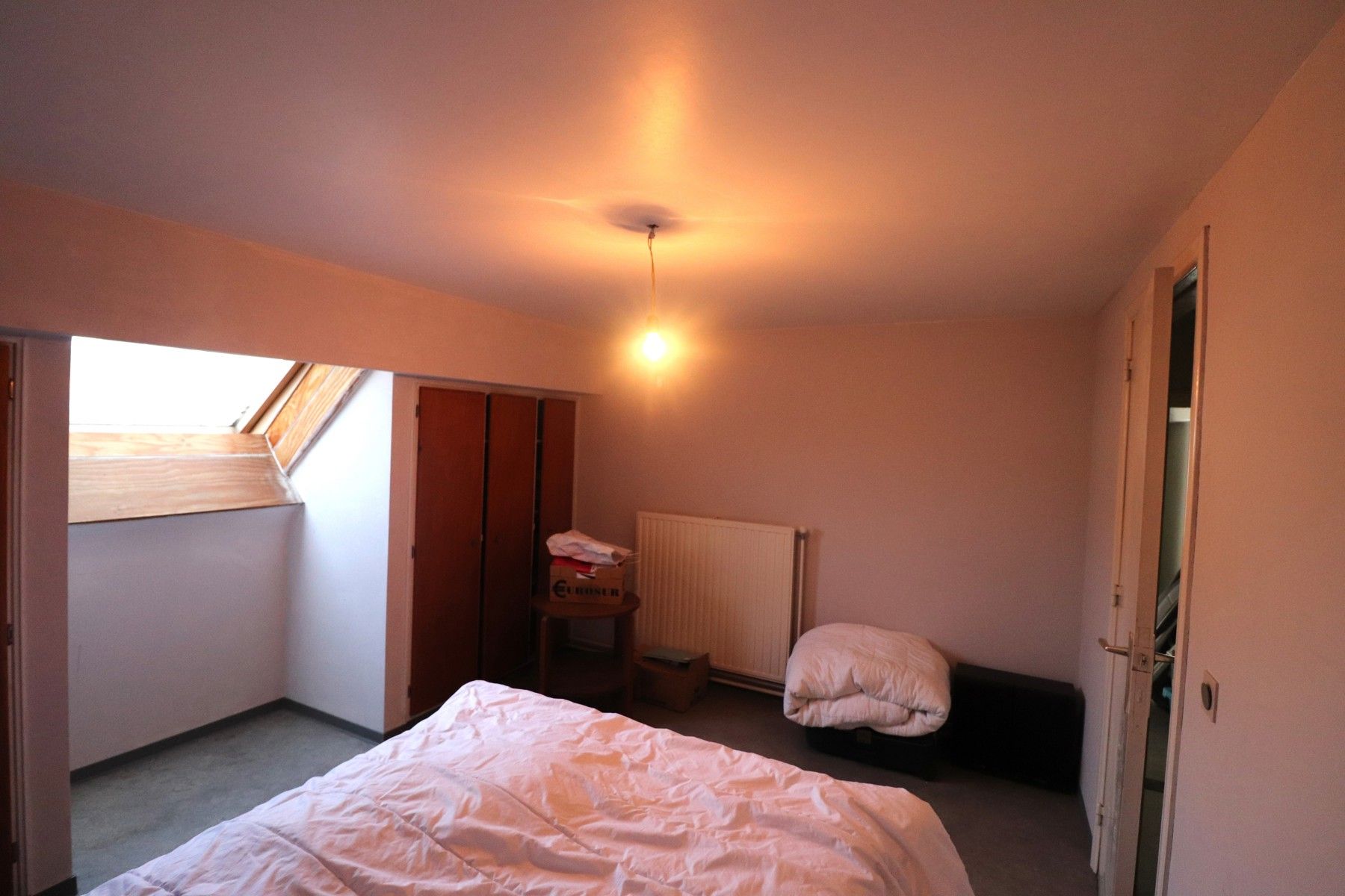 Een duplex-appartement met 3 slaapkamers, terras en garage. foto 9
