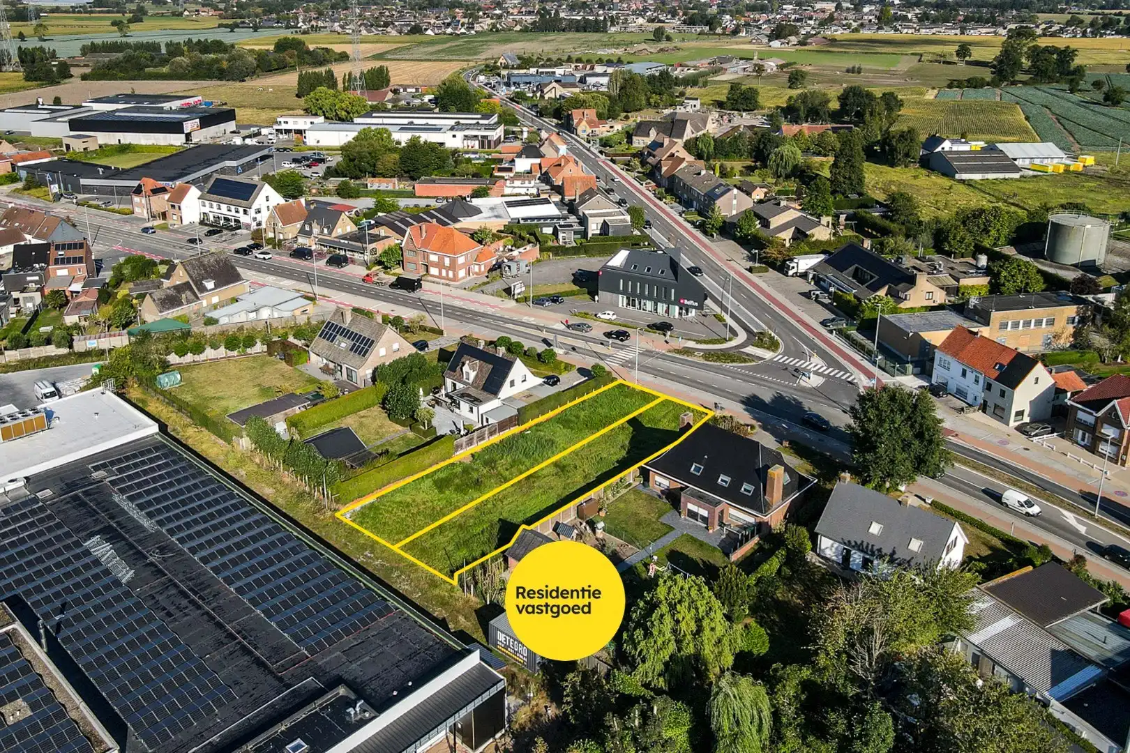 Perceel bouwgrond van 563 m² te Zedelgem foto {{pictureIndex}}
