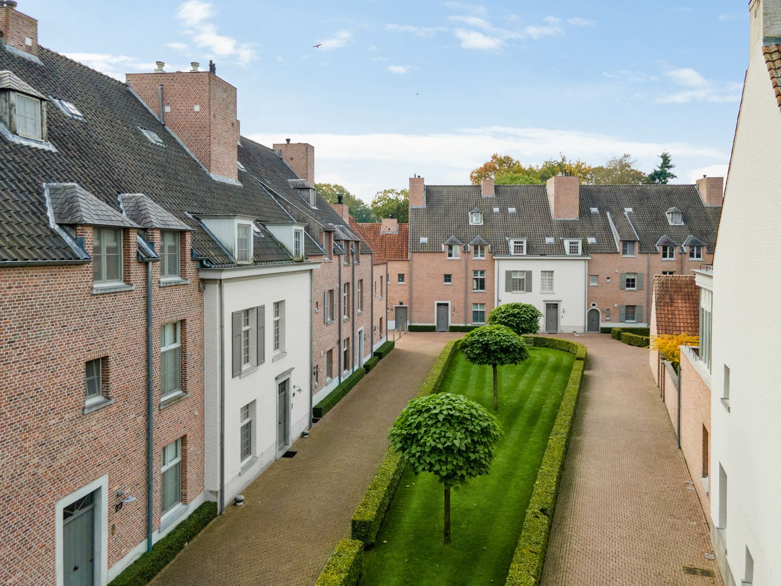 Exclusief duplex dakappartement met zicht op weiland. foto 43
