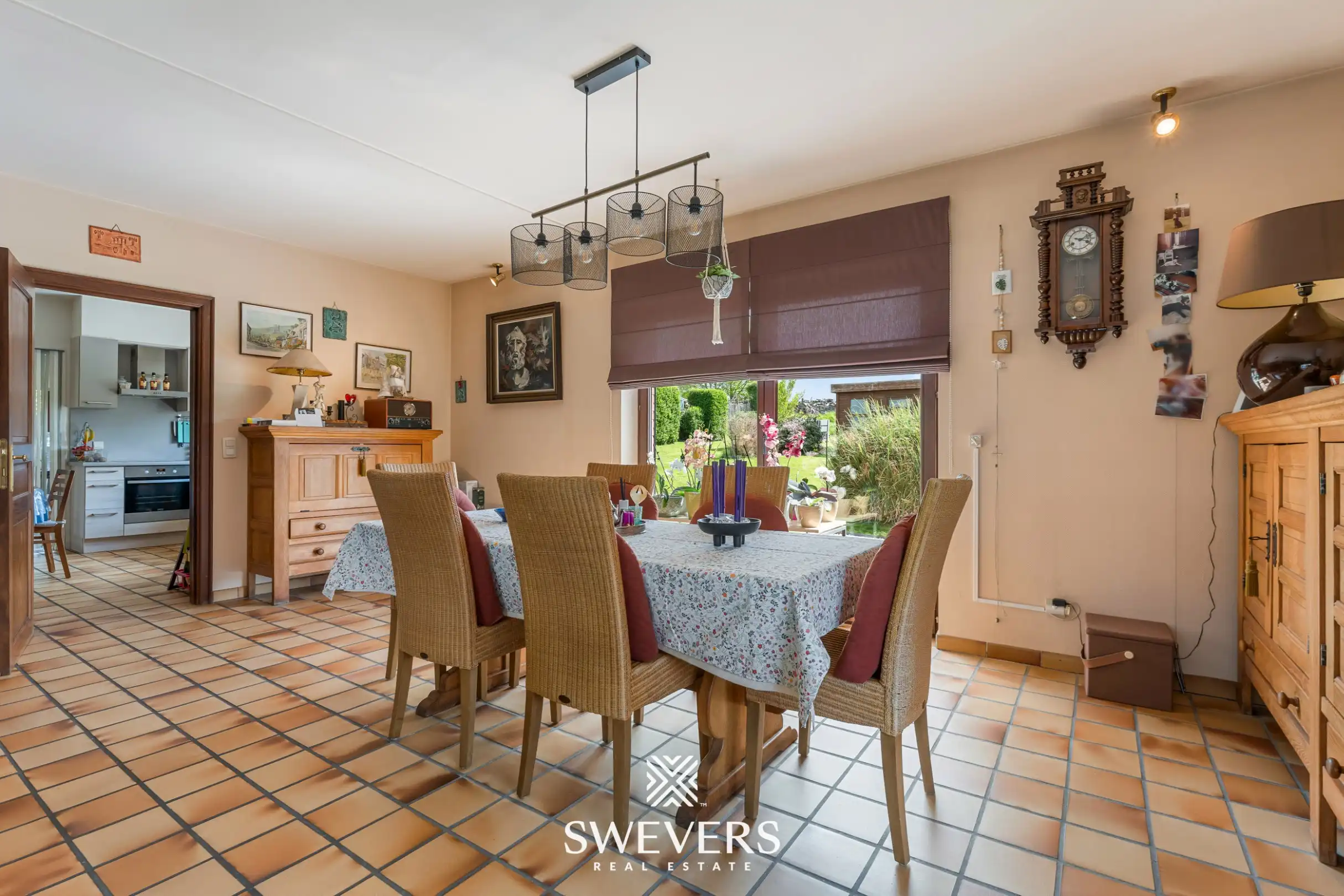 Woonst met 6 slaapkamers en verzicht te Borgloon foto 7