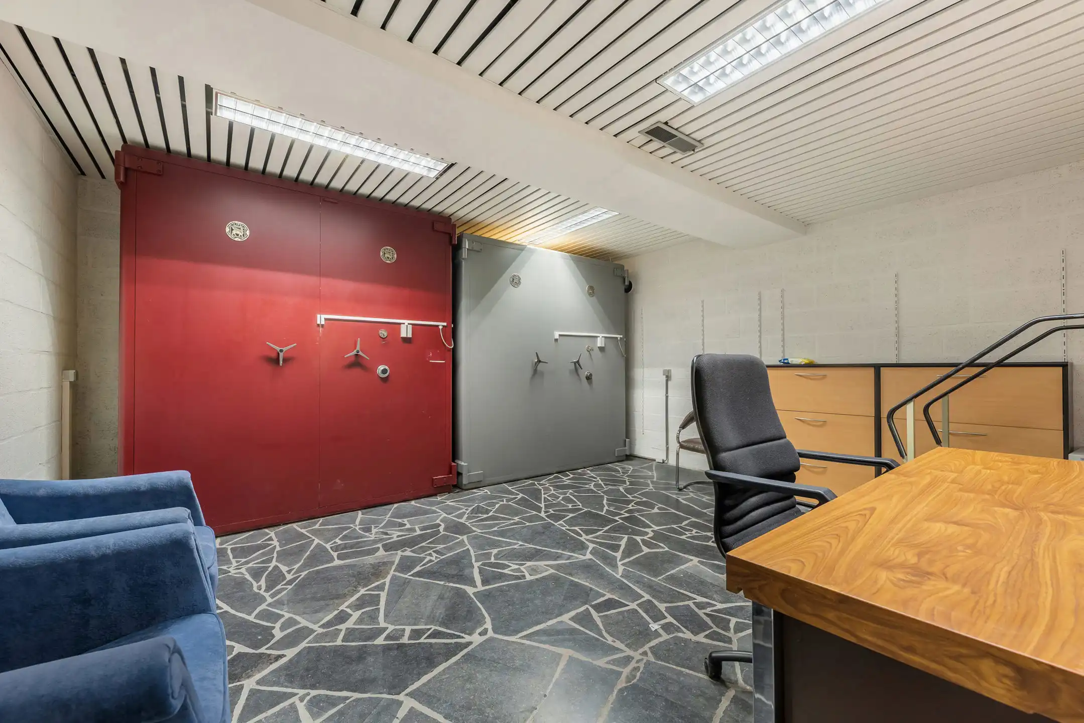 Veelzijdig handelspand met parking te Riemst foto 20