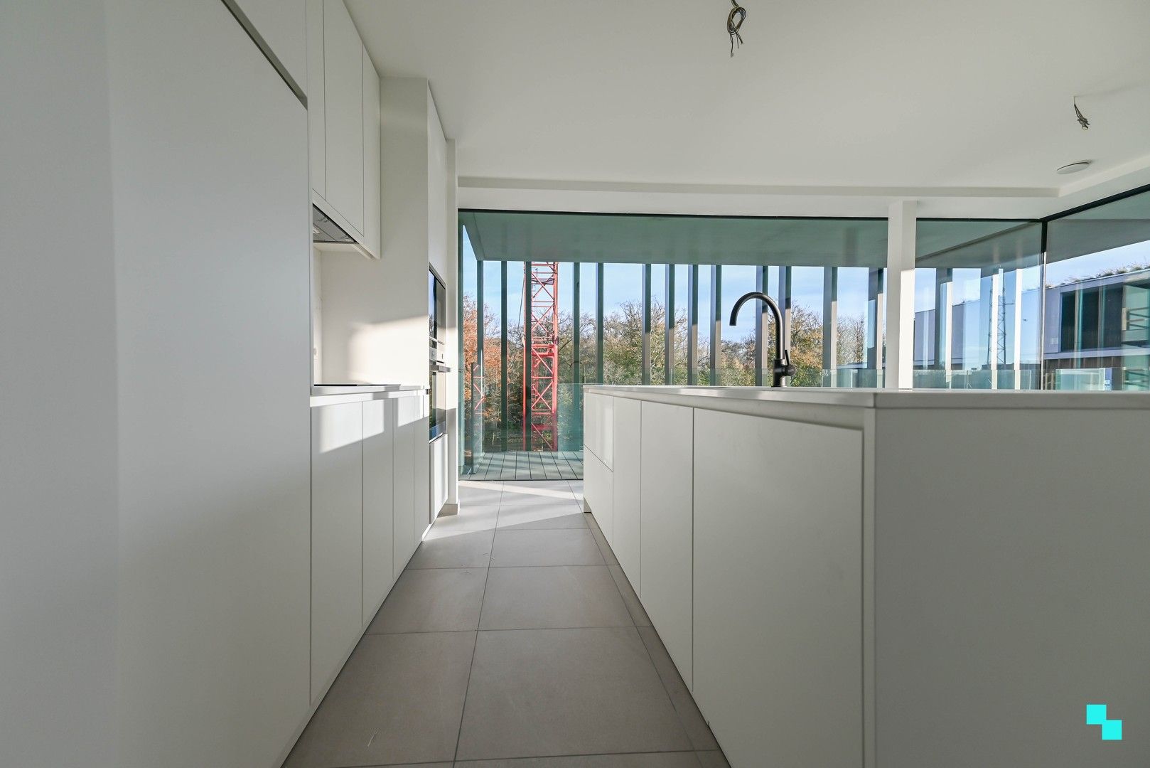 Hoekappartement in blok VI van residentie Blauwpoorte foto 3