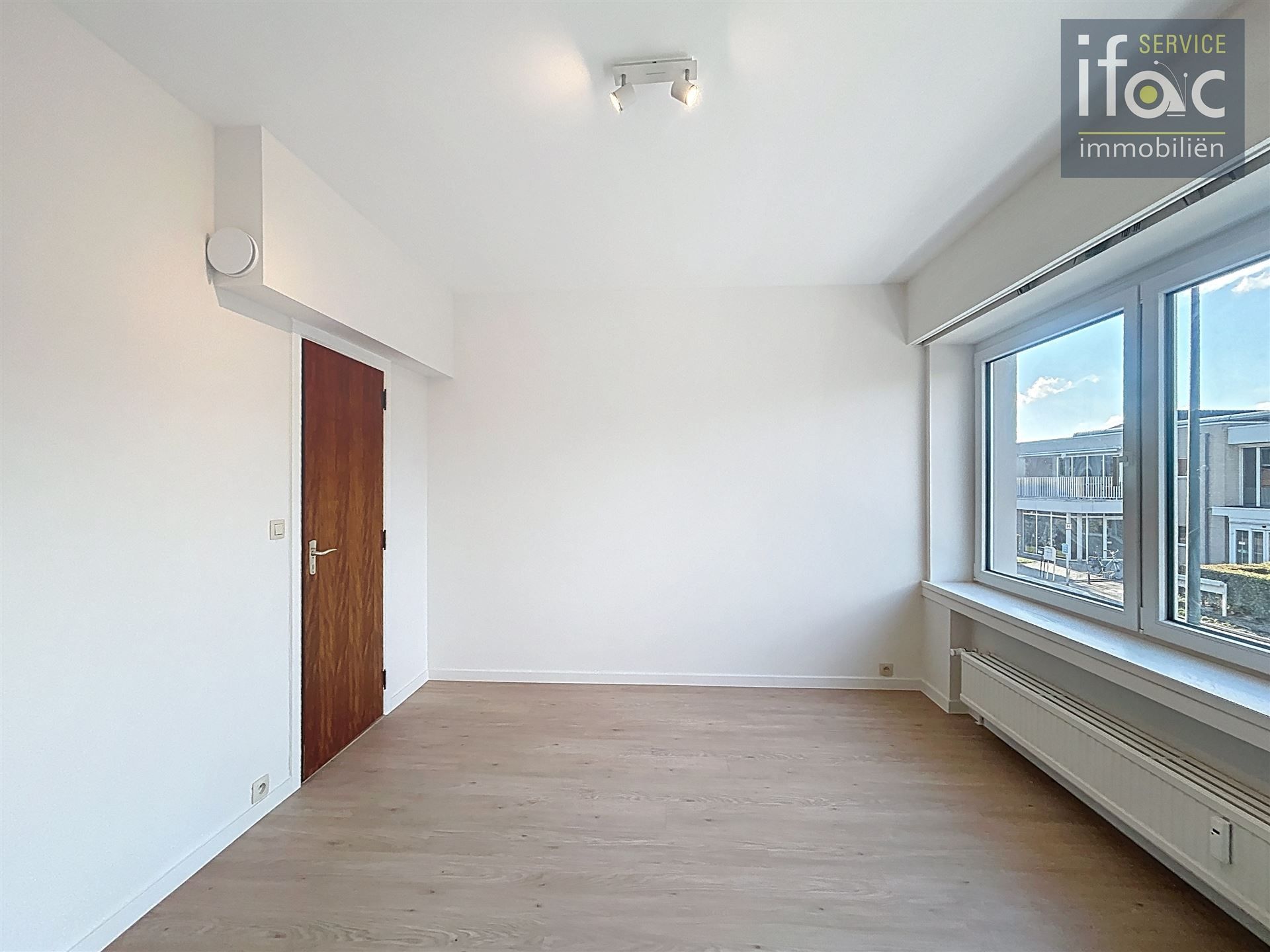 Gerenoveerd 2-slaapkamer appartement met garage in centrum Tervuren foto 9