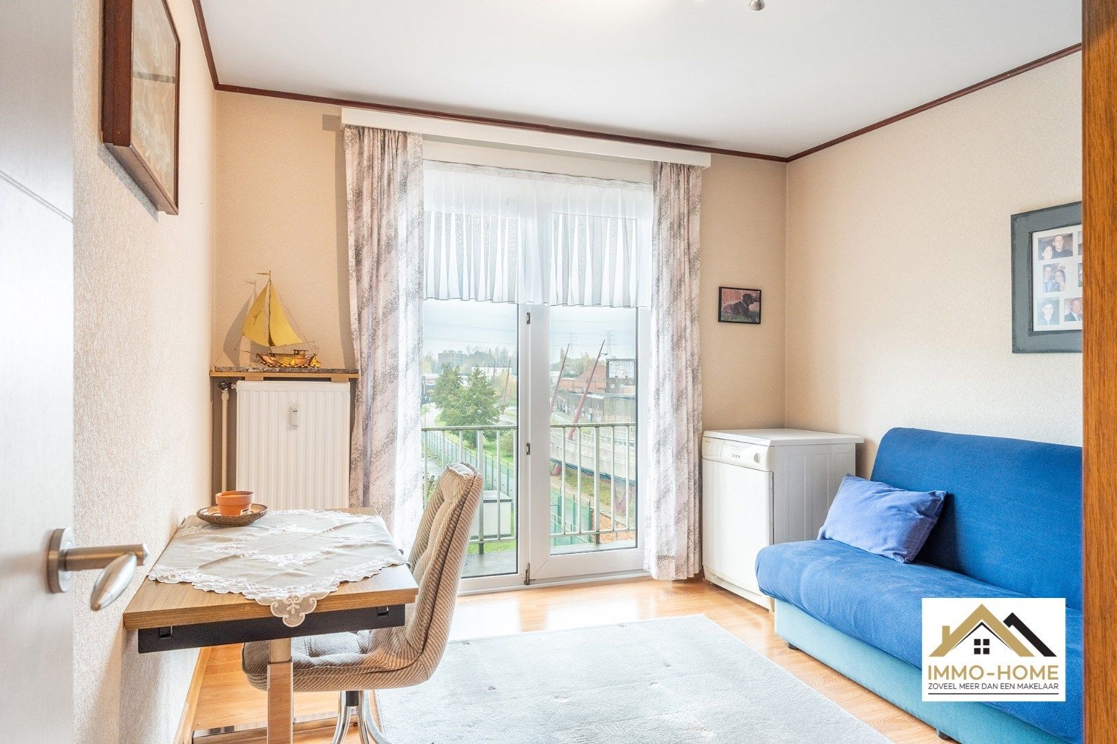 Ruim appartement inclusief autostaanplaats met uitzicht over skyline Gent  foto 16