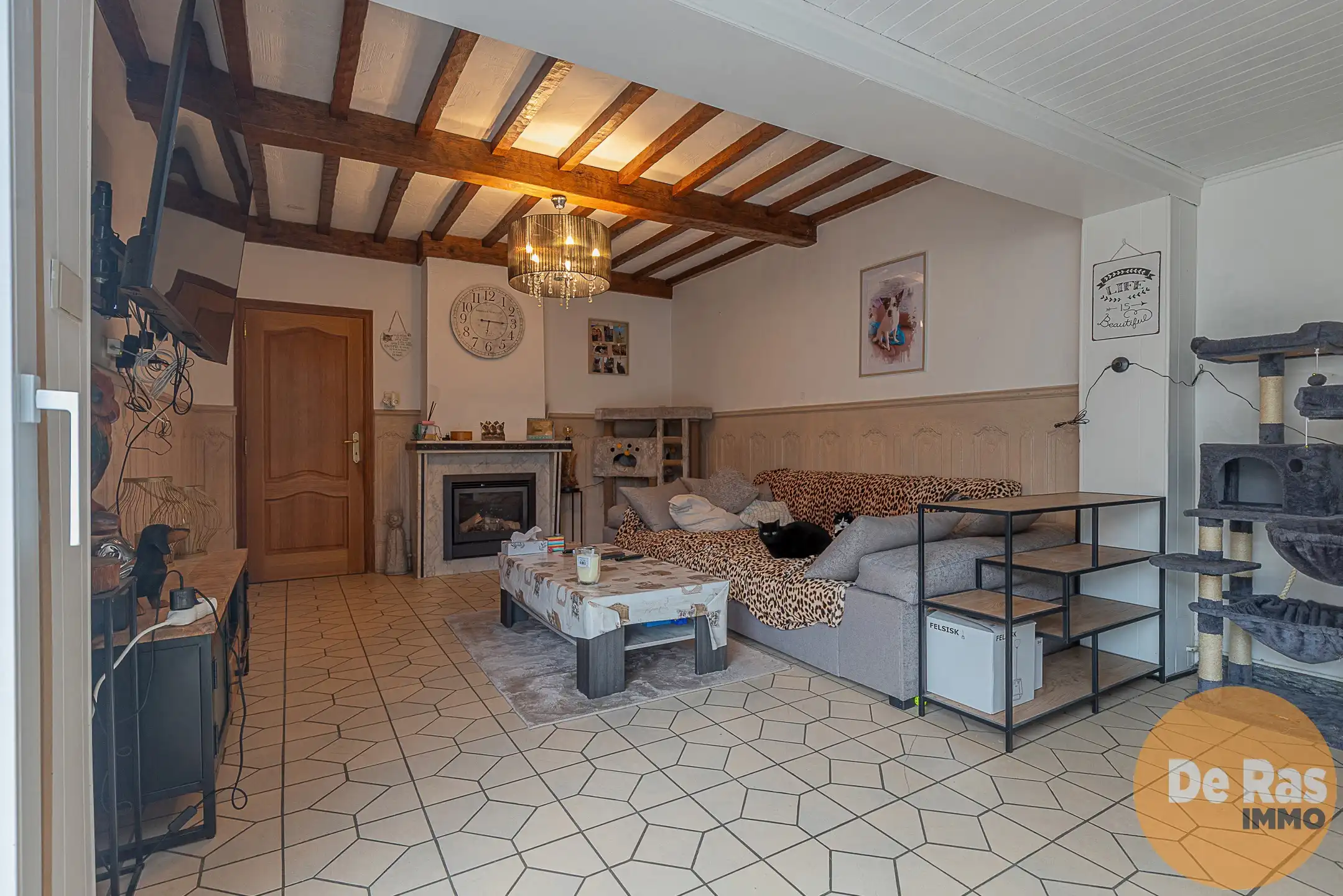 WICHELEN - Leuk gelegen rijwoning met ruime tuinzone foto 5