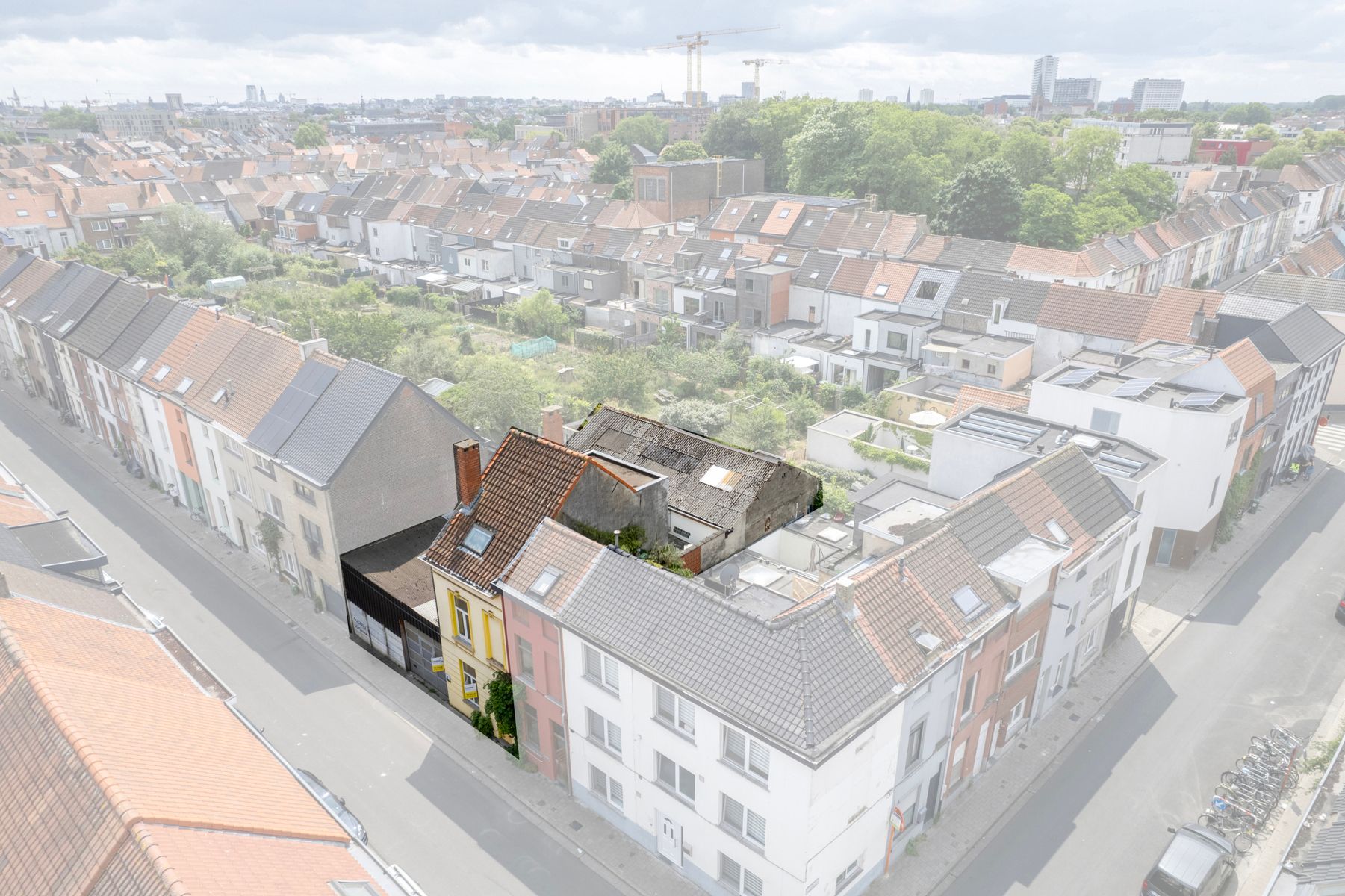 ()=>{if(producerUpdateValueVersion(node),producerAccessed(node),node.value===ERRORED)throw node.error;return node.value} Schommelstraat 61 - 9000 Gent