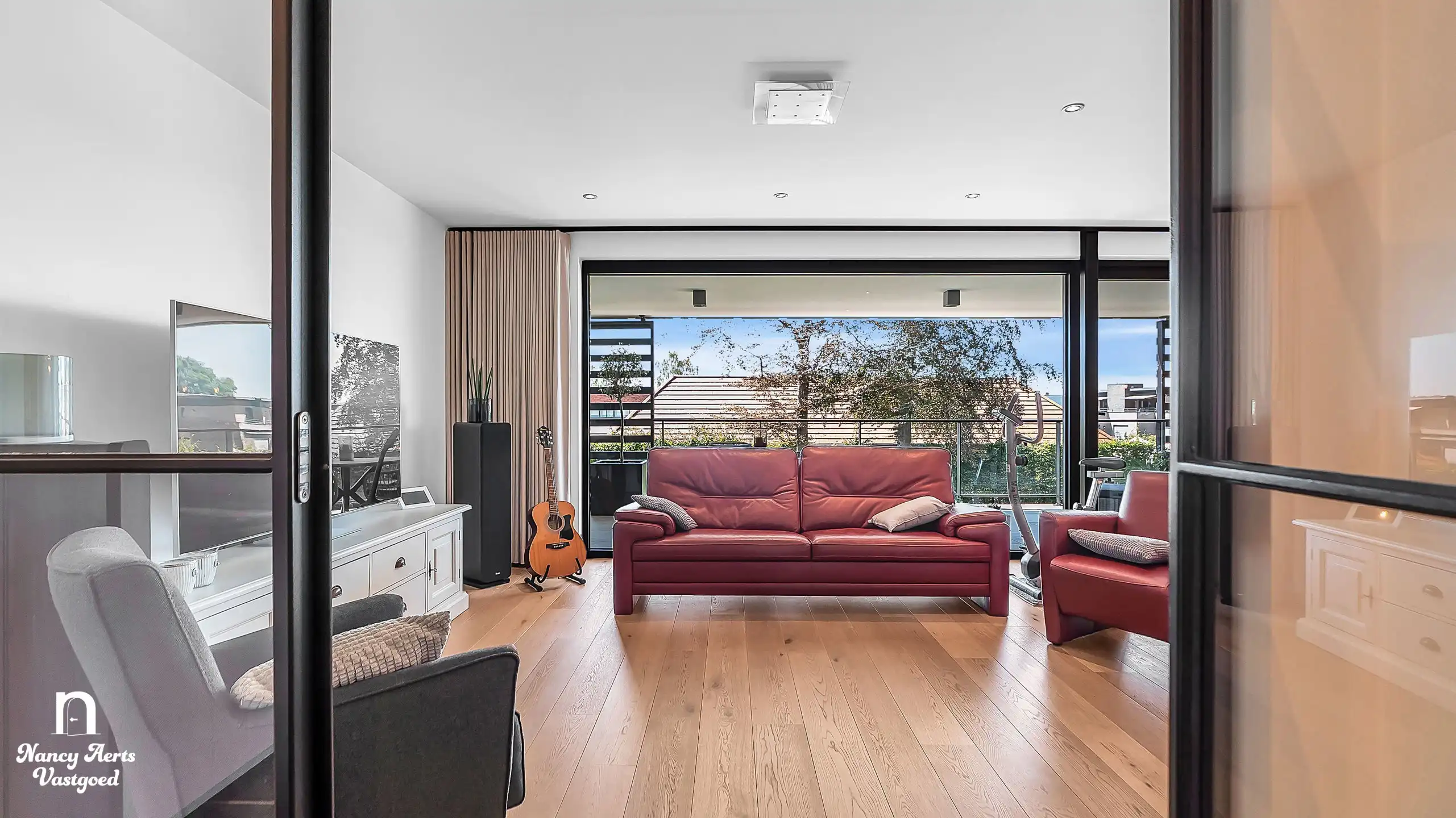 Luxueus appartement met terras en hoogwaardige afwerking foto 5