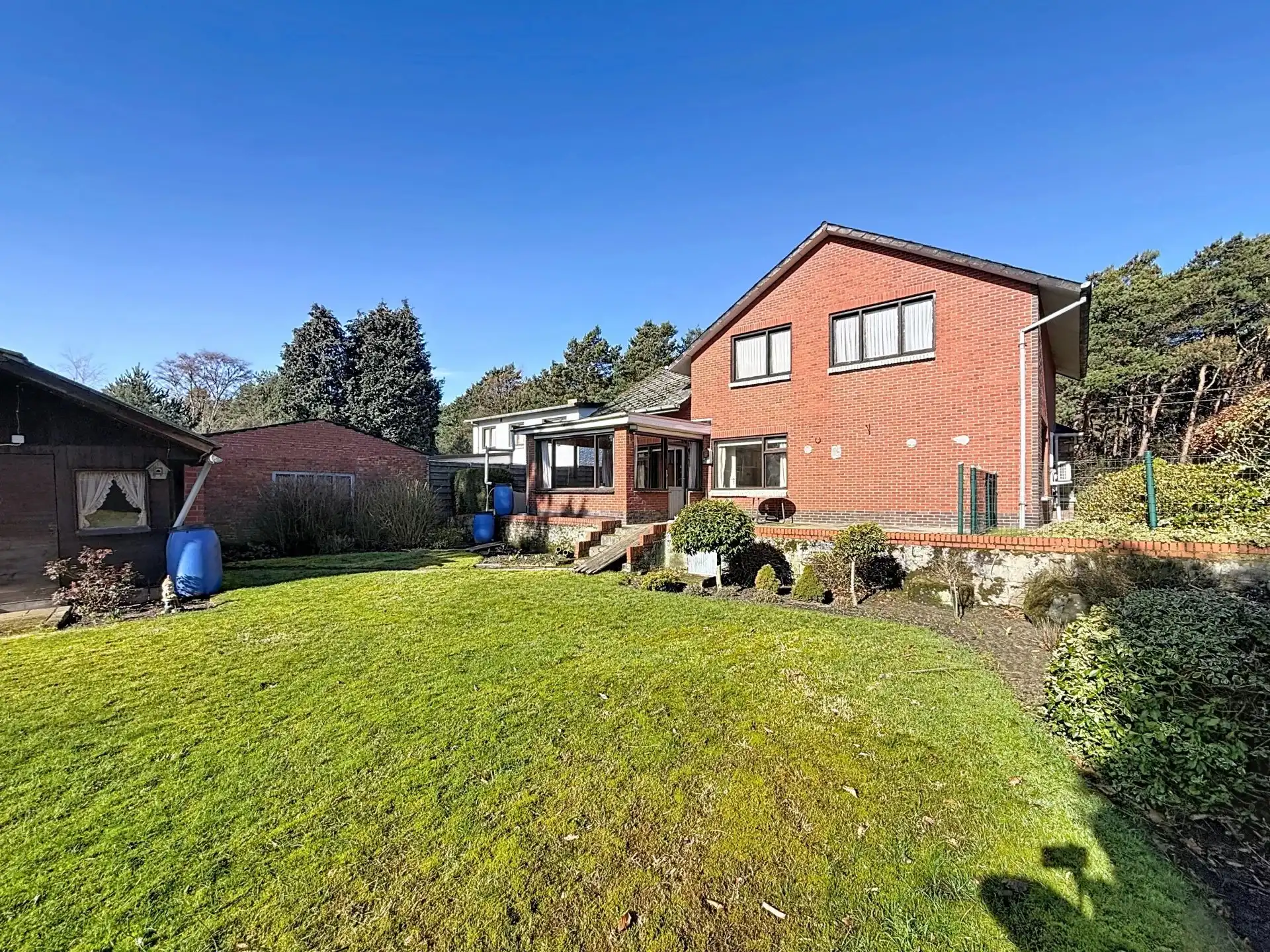 Te renoveren woning op een ruim perceel van 1350 m². foto 30