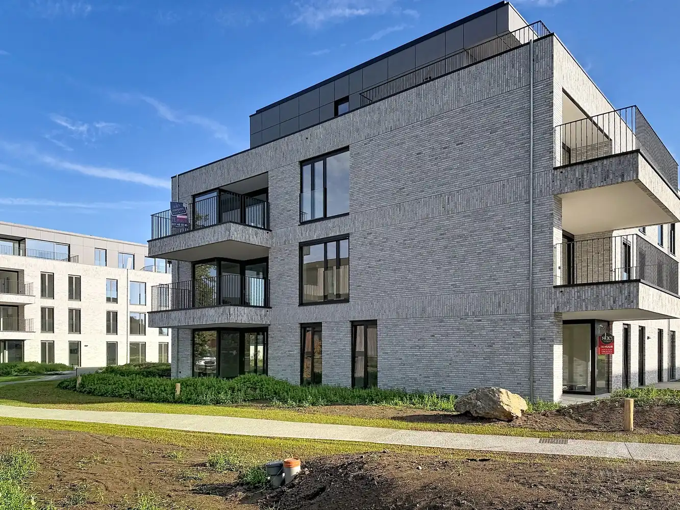 Lichtrijk nieuwbouwappartement met twee slaapkamers en terras in Zonhoven foto 5