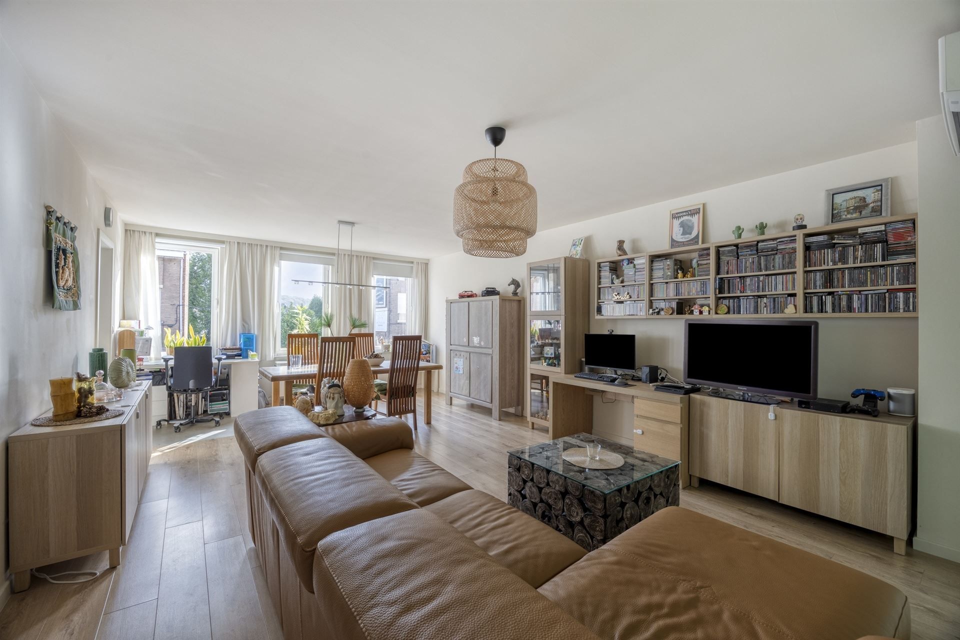 2-slaapkamer appartement met ruim terras en garagebox 45 m² foto 3