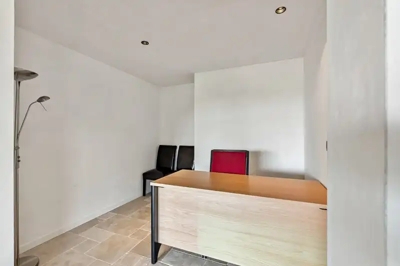 Volledig gerenoveerd landhuis gelegen op 34are foto 14
