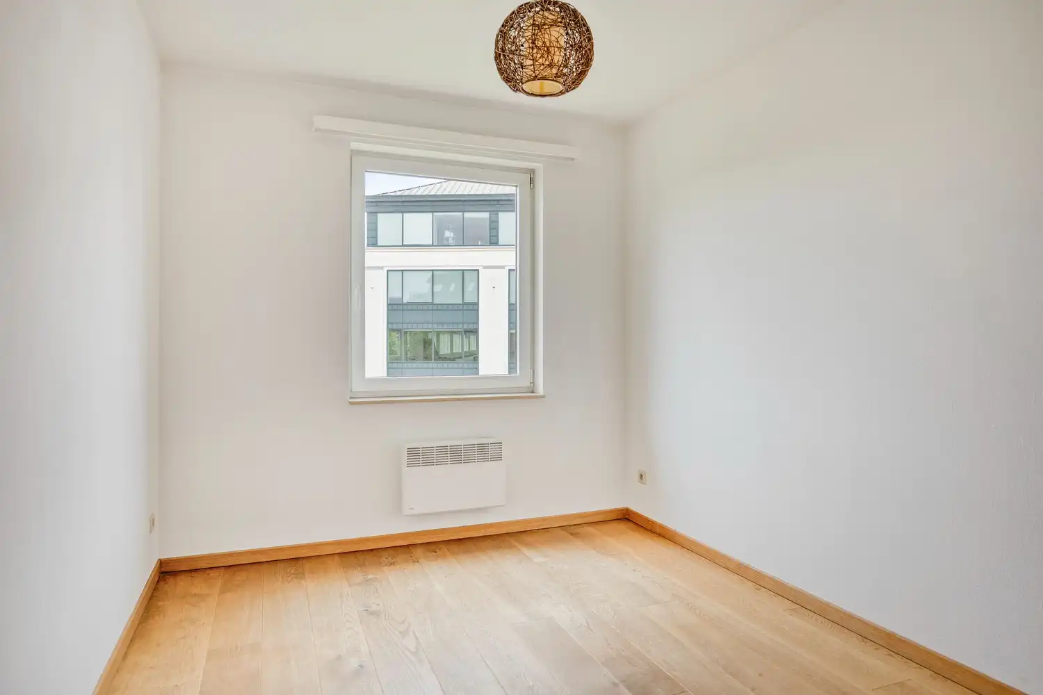 Ruim en lichtrijk appartement met twee terrassen en uitzicht op het Vijverpark aan de rand van Anderlecht 🌿 foto 18