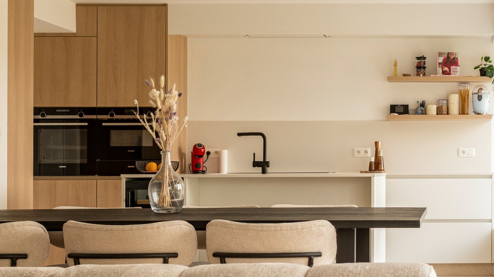 instapklaar luxe 3-slaapkamerappartement met groen uitzicht en autostaanplaats foto 6