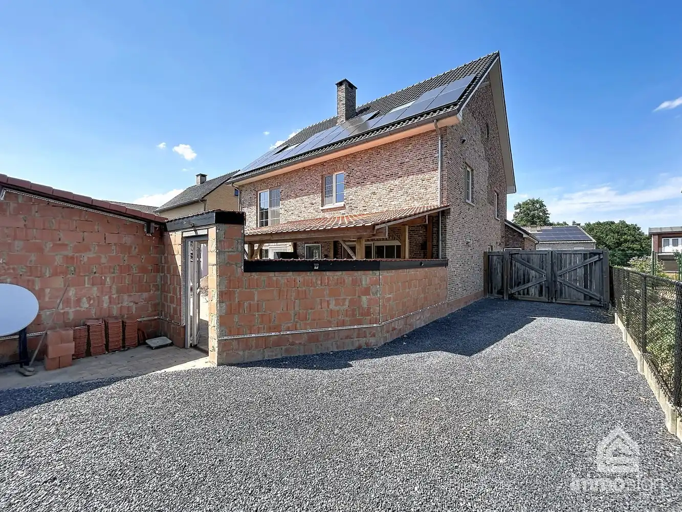 Stijlvolle villa met 5 volwaardige slaapkamers te Herk-de-stad! foto 57