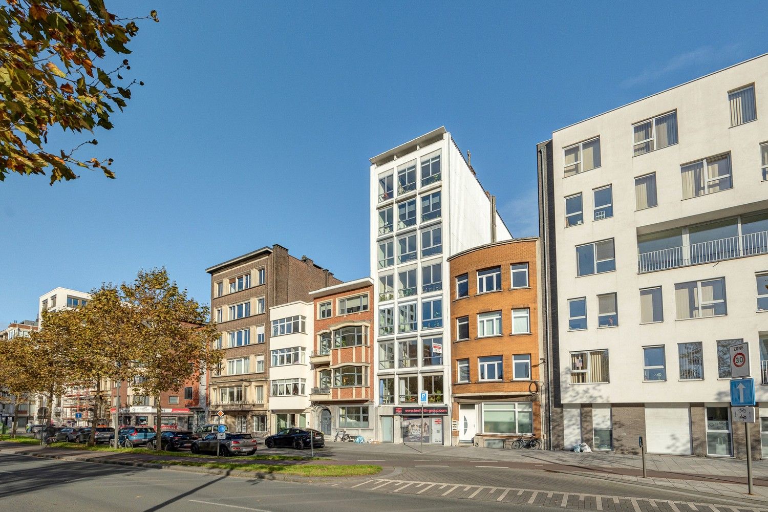 Ruim 2slpk-appartement in centrum Antwerpen foto 24