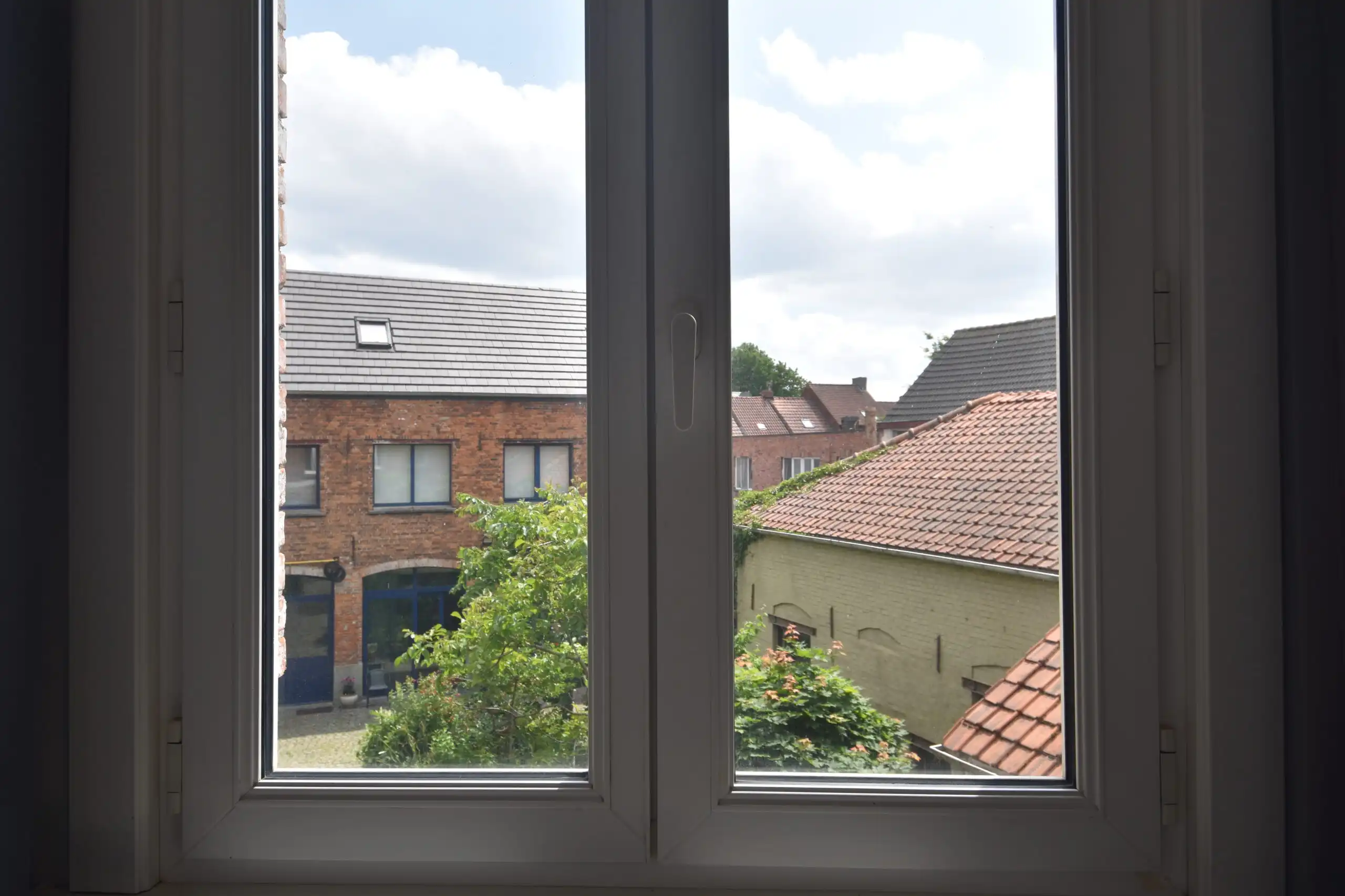 Opbrengsteigendom in karaktervolle herenwoning – centrum Sint-Niklaas foto 30