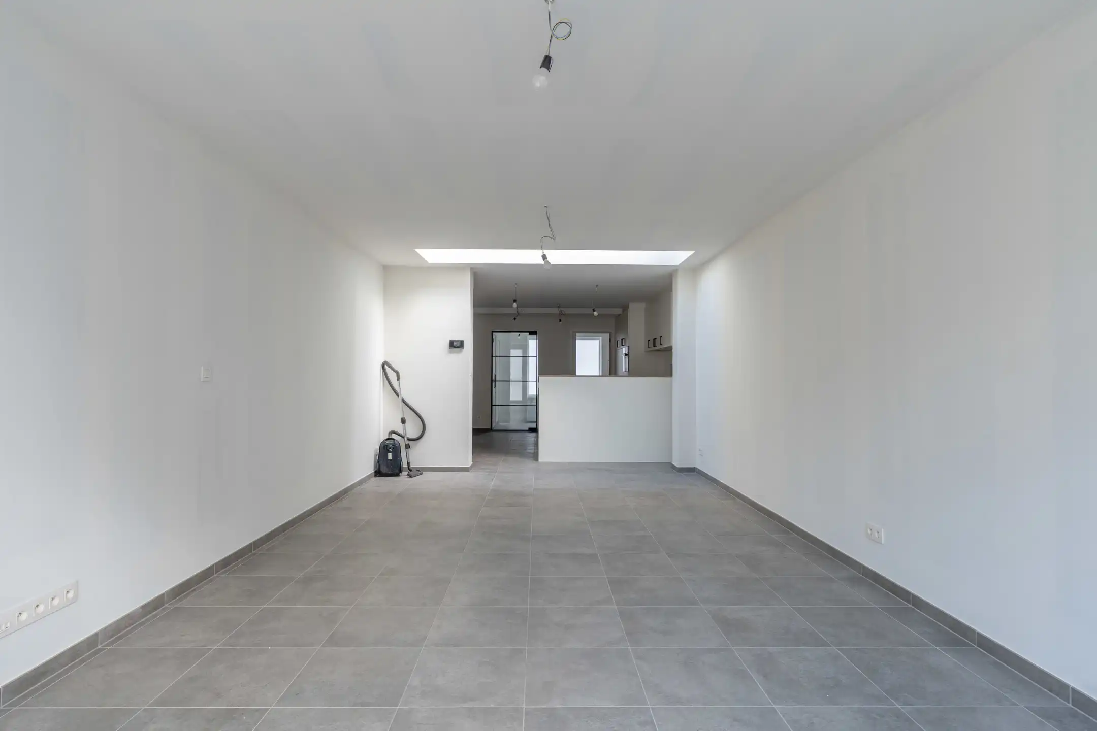 Vernieuwbouwwoning ('26) met 3 slpk op 306 m²met achteringang foto 12