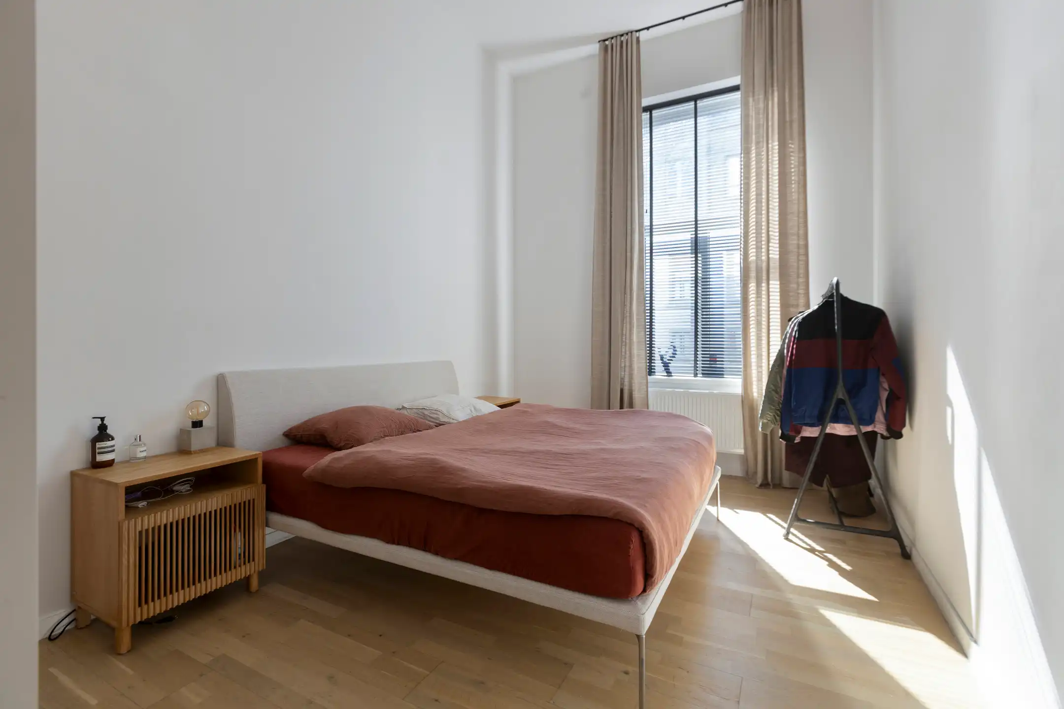 Gerenoveerd appartement met 2 slaapkamers & tuin te Tienen foto 11