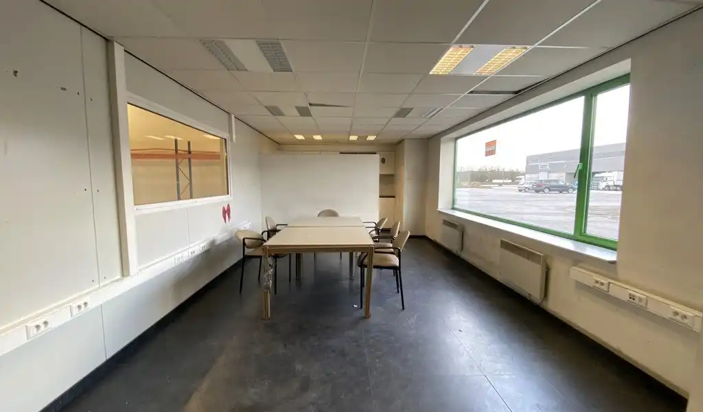 Bedrijfspand te huur aan Groothandelsmarkt Antwerpen foto 12