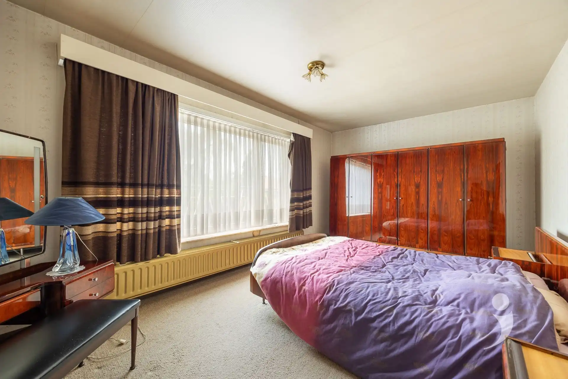 Ruime te renoveren woning!  foto 16