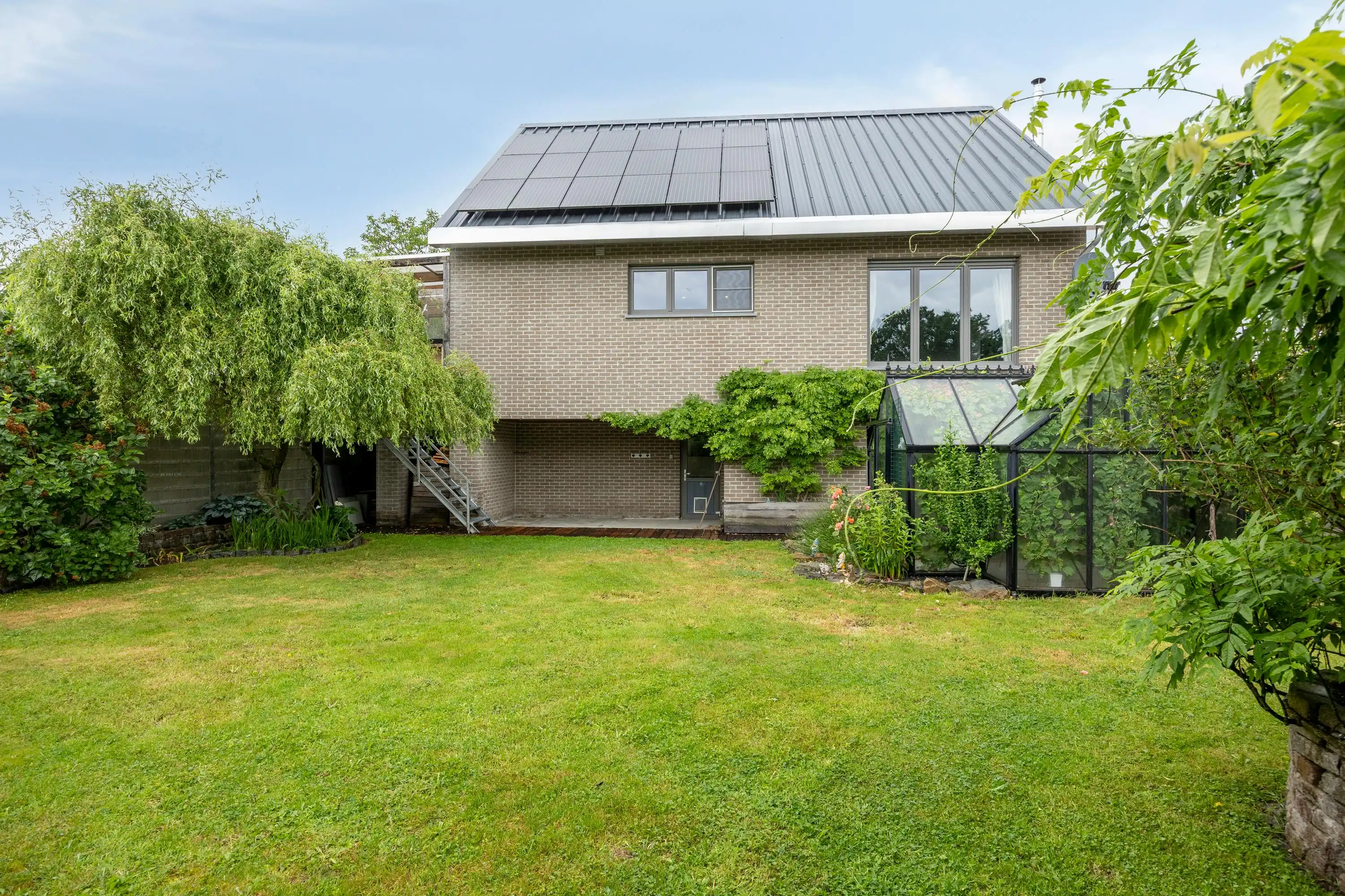 Recente woning met mooie tuin en mogelijkheid tot 2 woonentiteiten foto 20