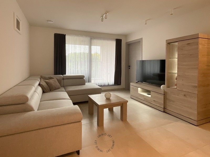 Mooi energiezuinig appartement dichtbij centrum Beveren foto 2