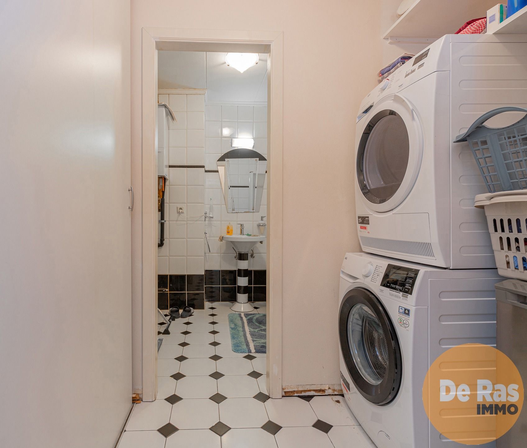 WETTEREN- Instapklaar appartement met 2 kamers nabij station foto 12