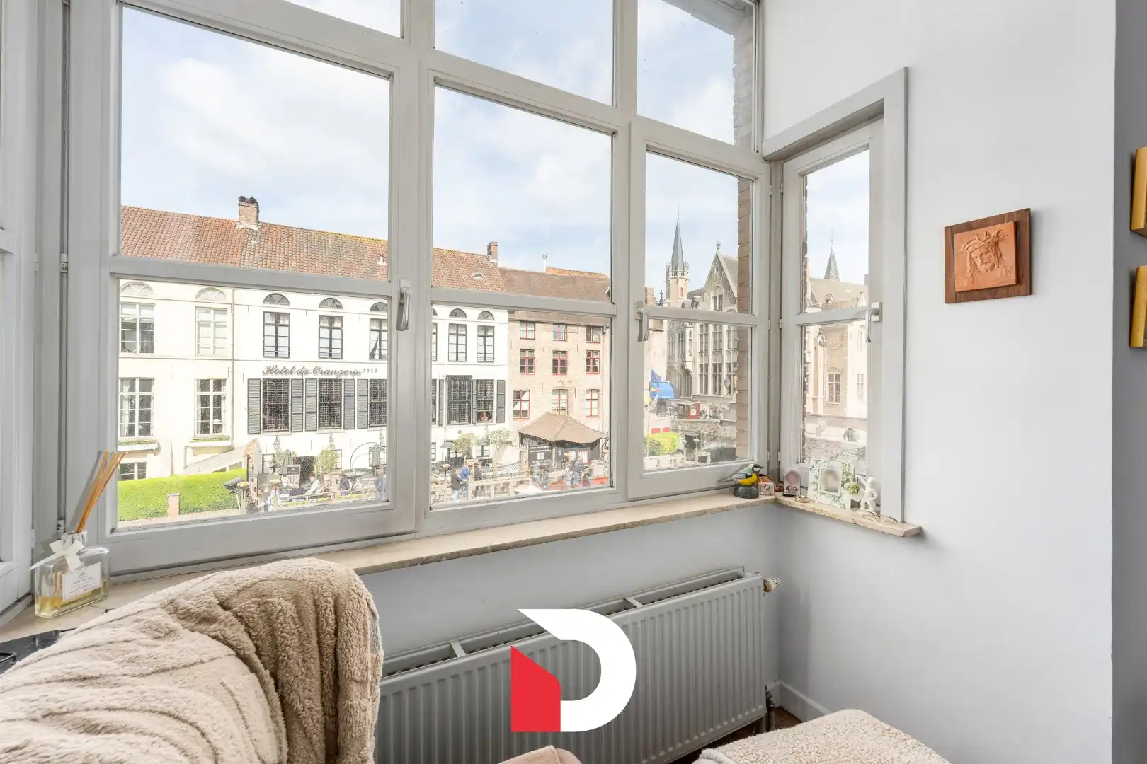 Uitzonderlijk appartement met terras en zicht op de reien foto 2