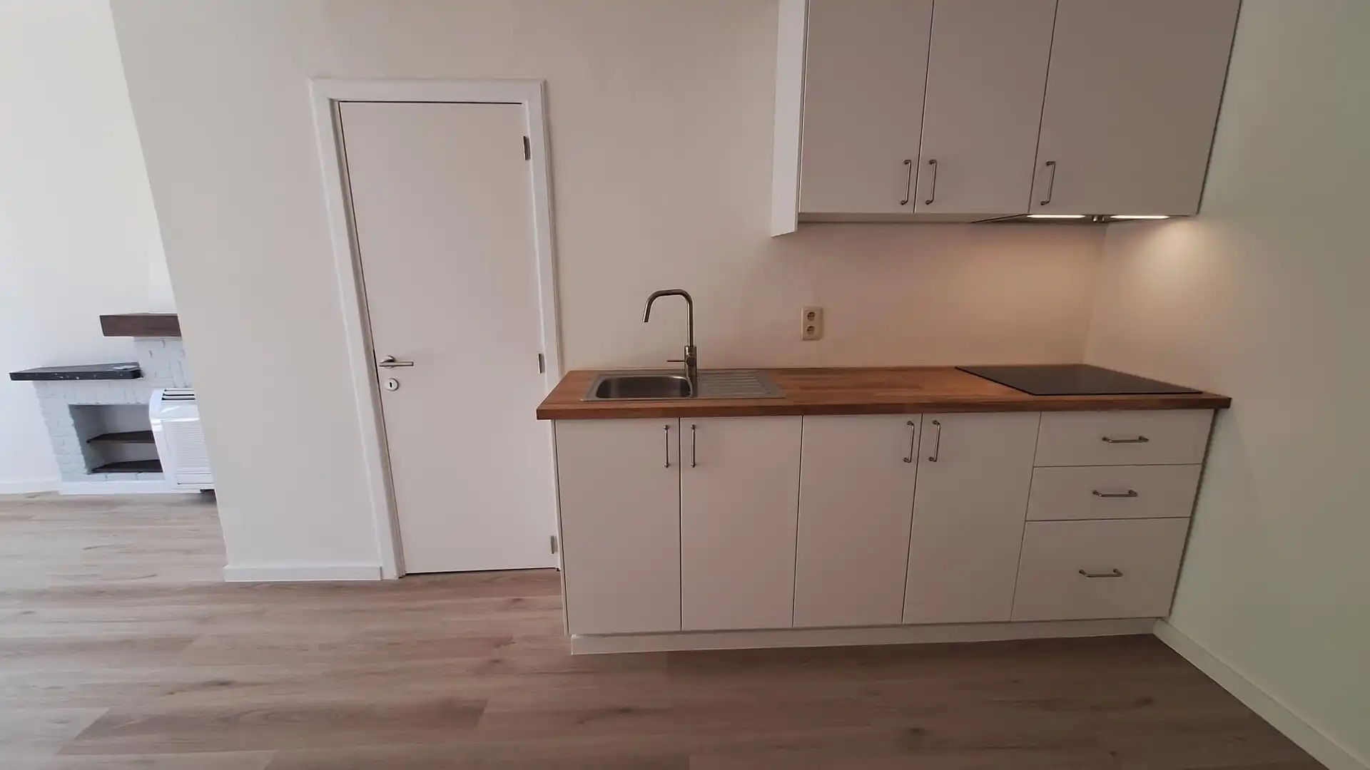 Eén-slaapkamerappartement in centrum van Wetteren foto 7