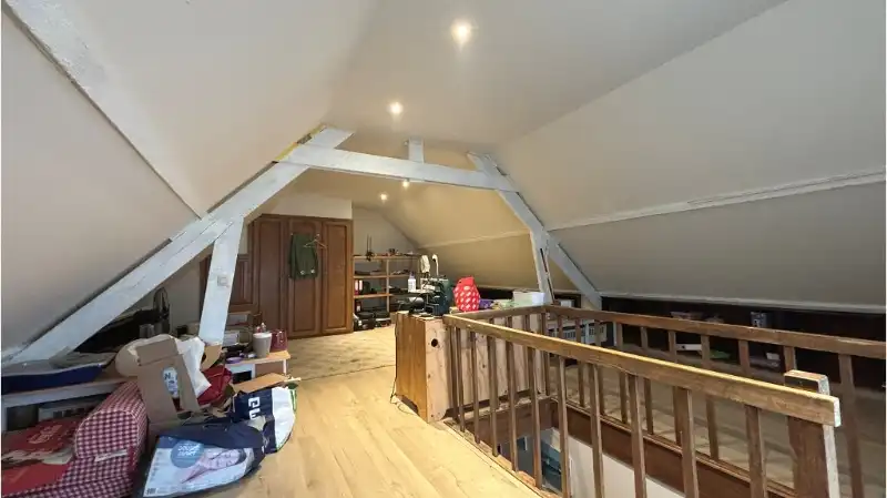 Ruime 2-slaapkamerduplex te huur in Koolkerke Brugge foto 8