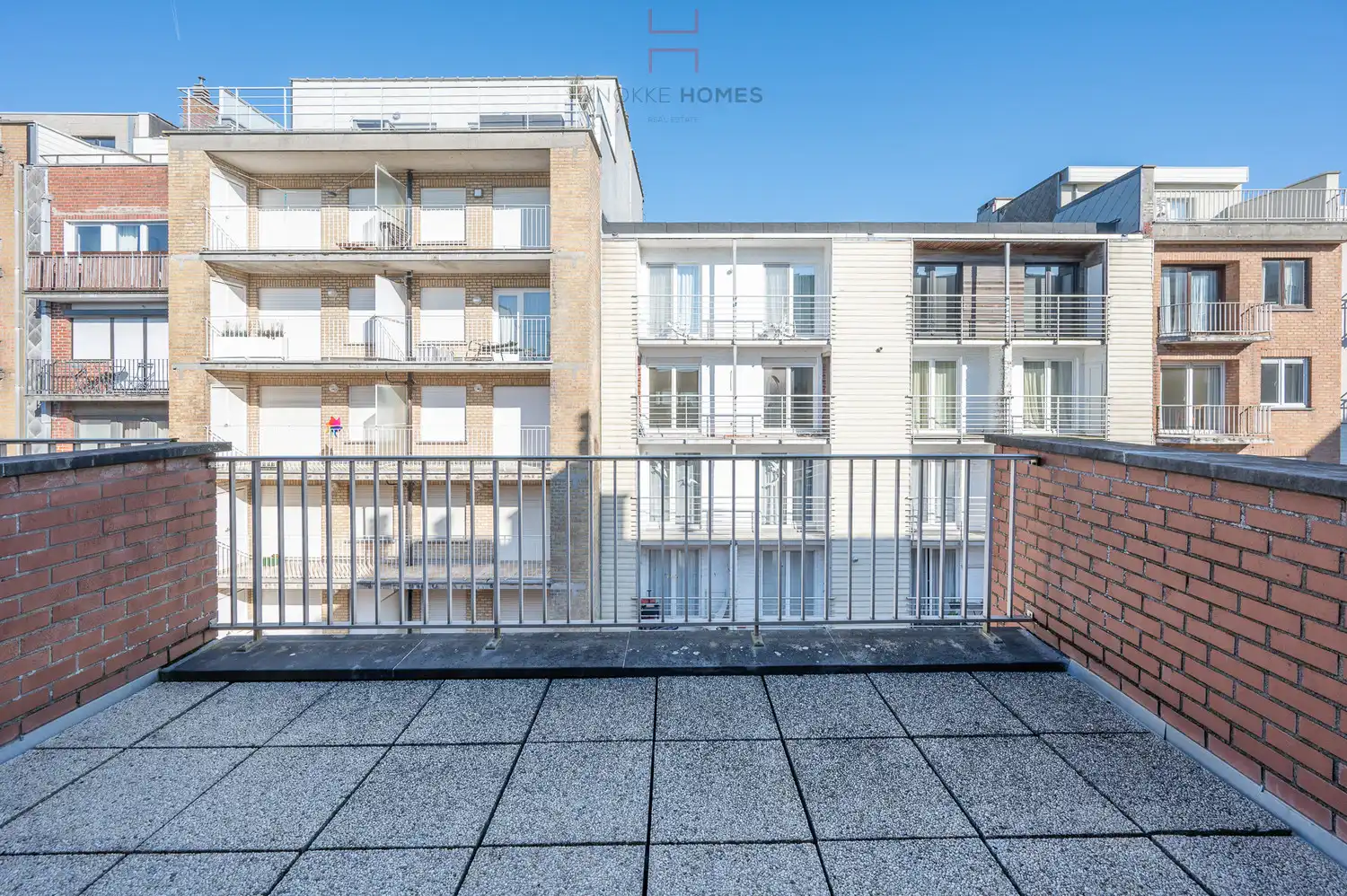 Duplexappartement met groot terras en open zicht over de minigolf en de villa's in Duinbergen foto 14